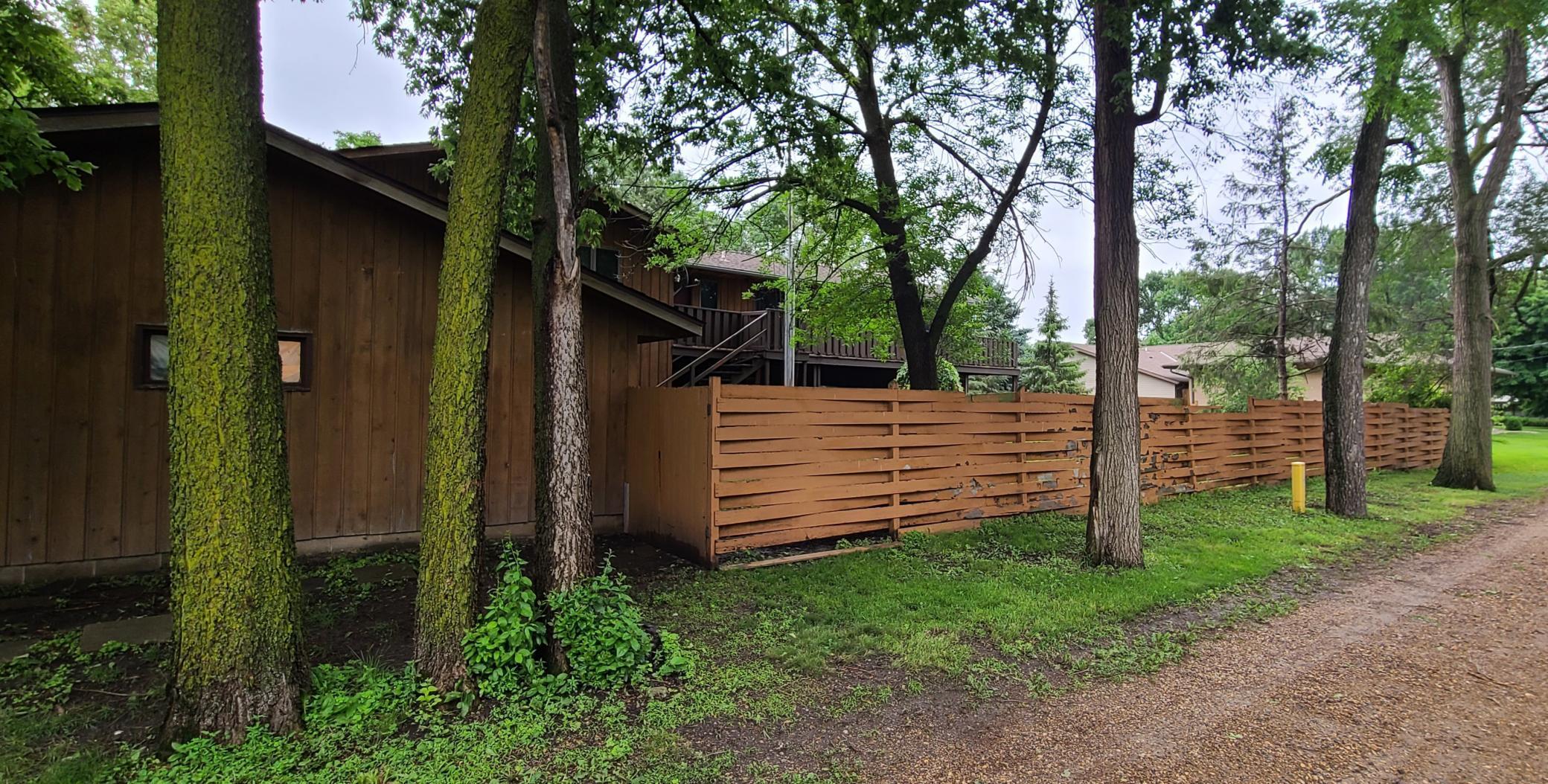 551 2nd Street Property Photo 6