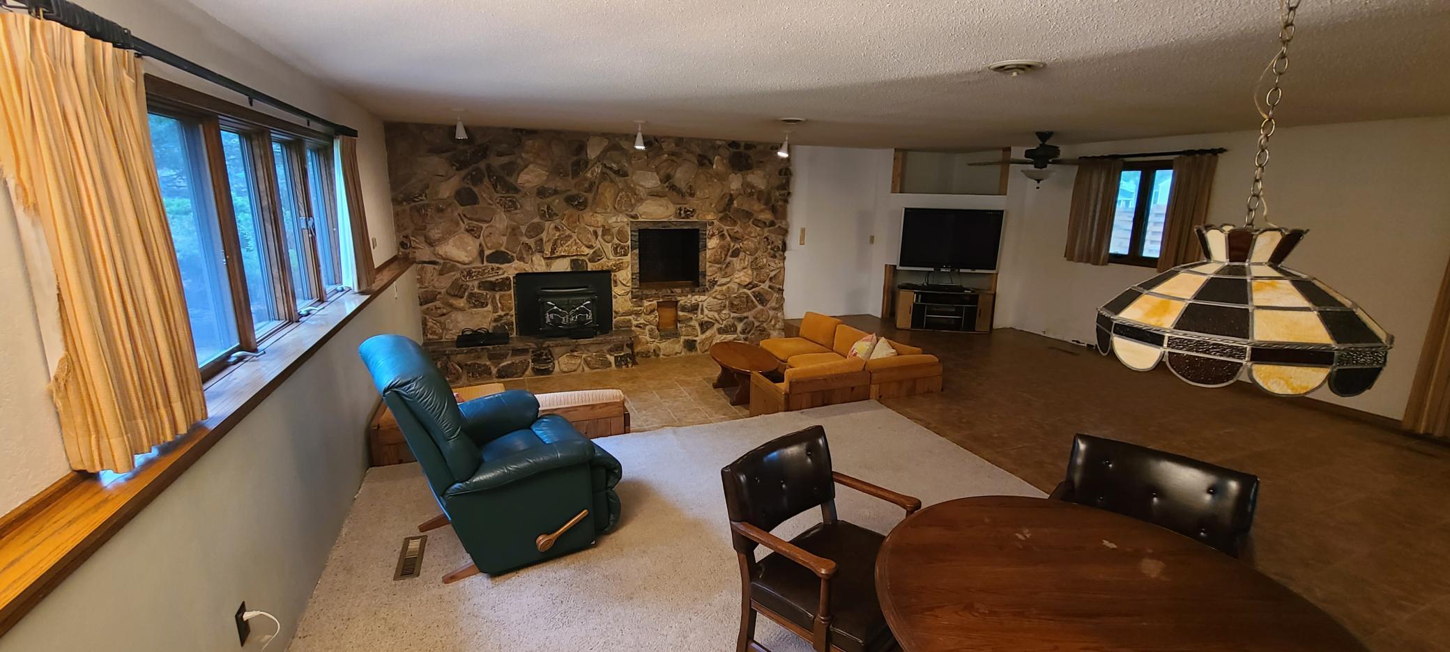 551 2nd Street Property Photo 42