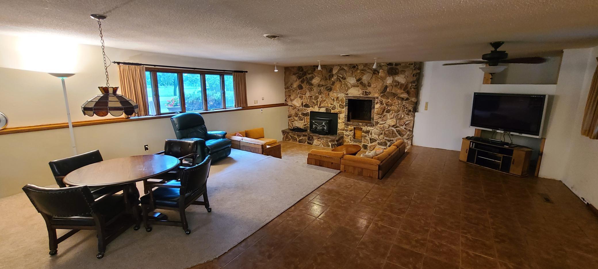 551 2nd Street Property Photo 43