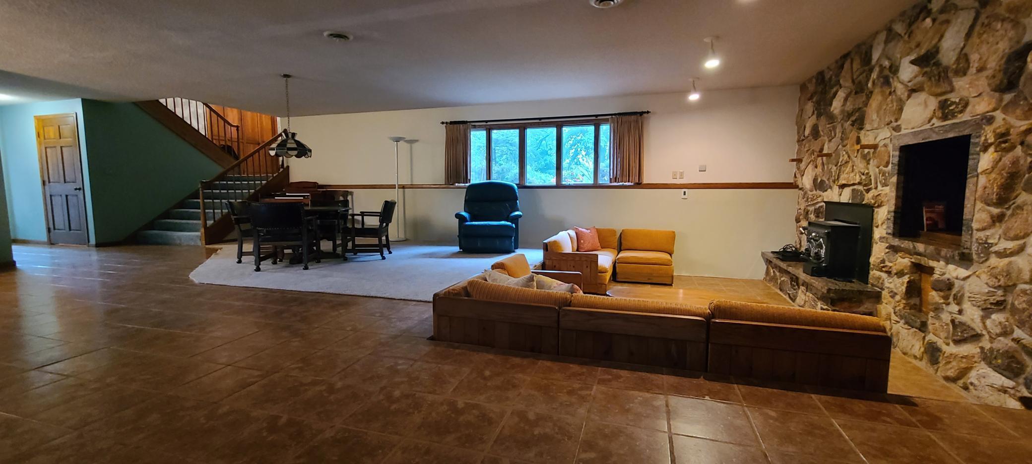 551 2nd Street Property Photo 47