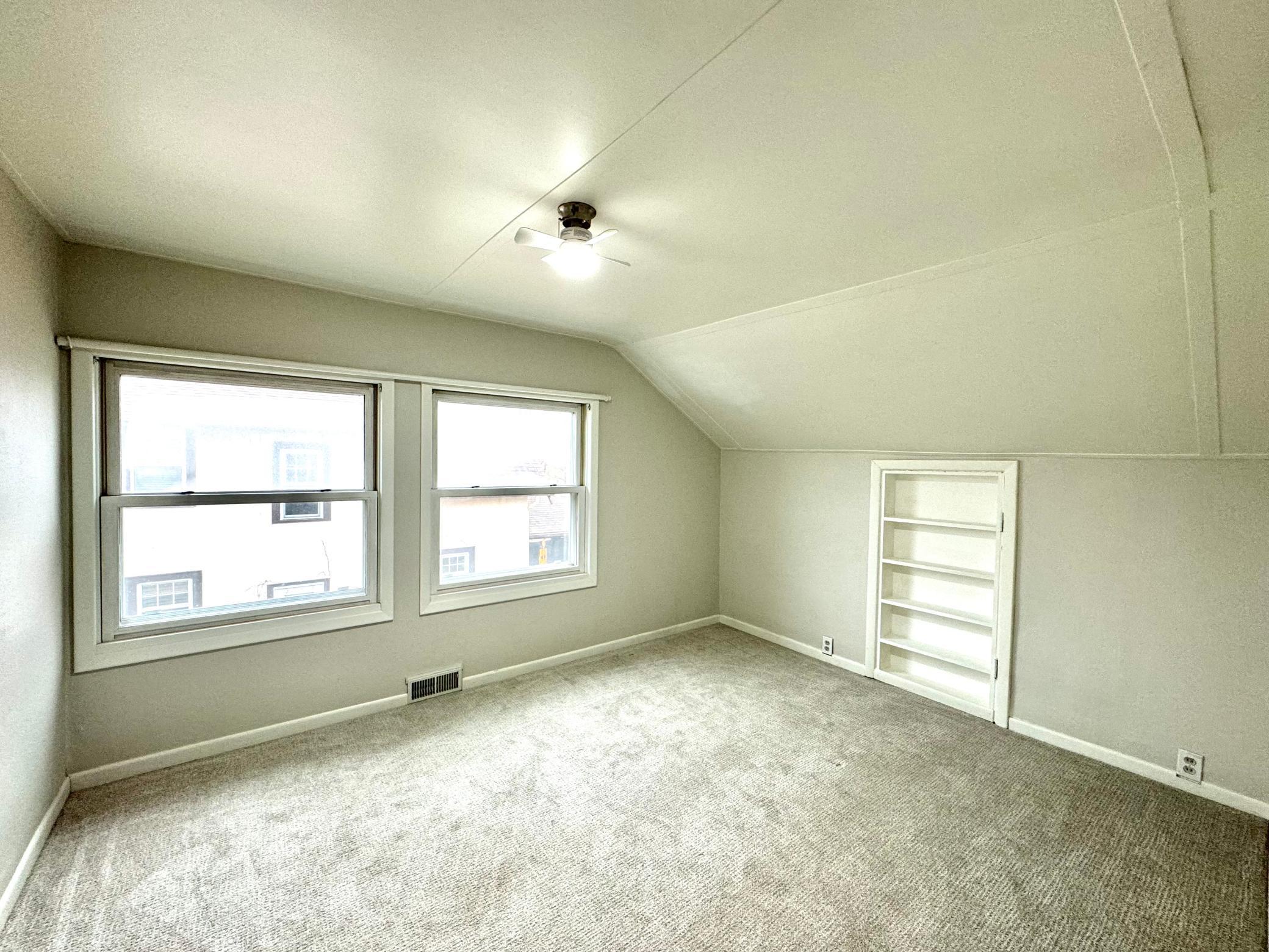 1107 Douglas Street Property Photo 25