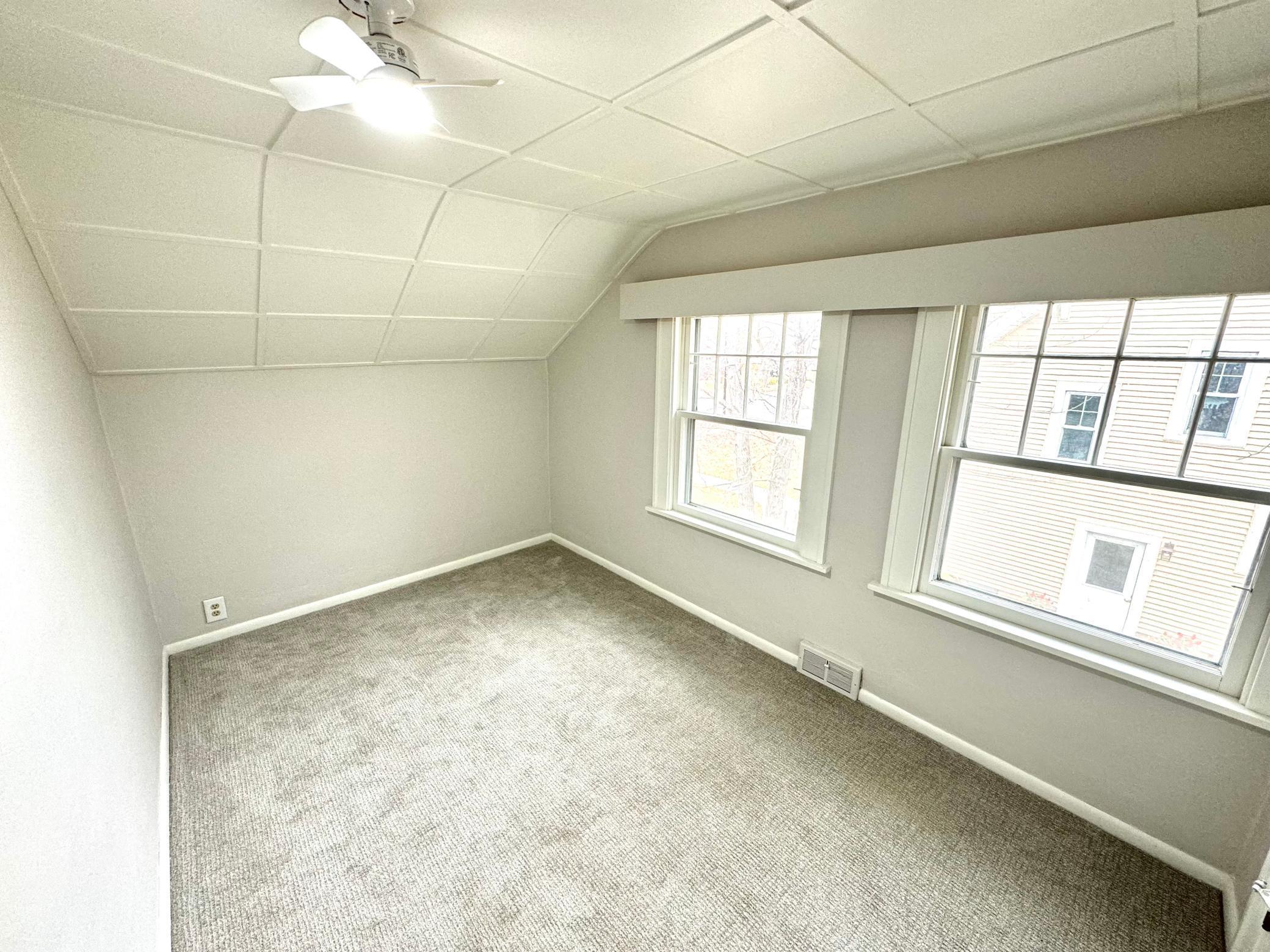 1107 Douglas Street Property Photo 27