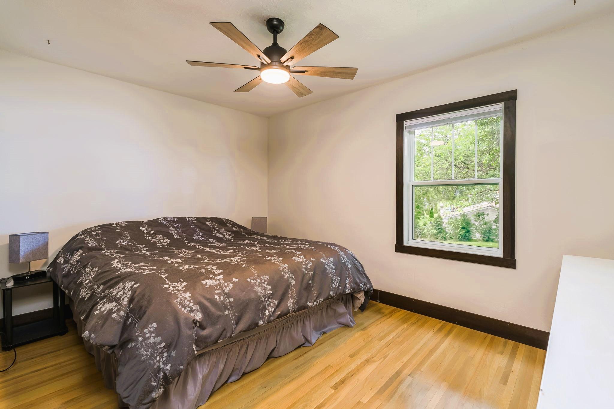 1208 E Elm Avenue Property Photo 19