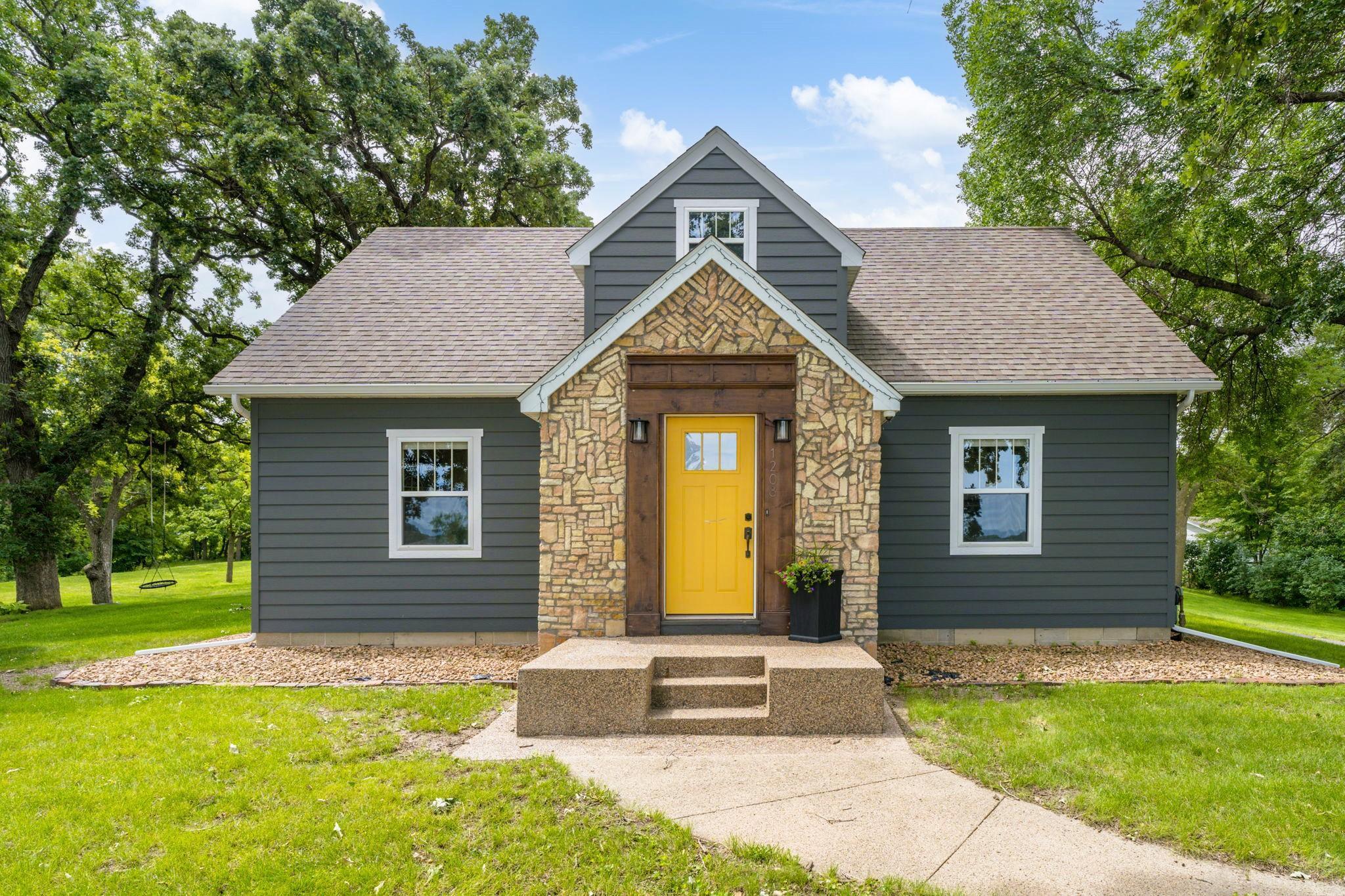 1208 E Elm Avenue Property Photo 41