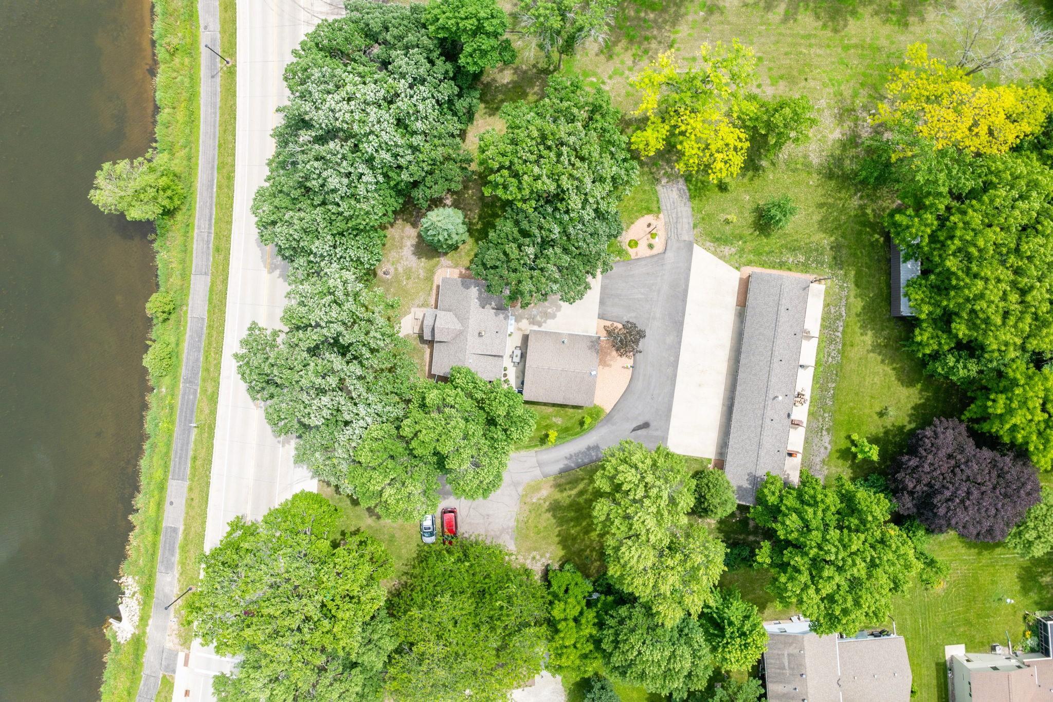 1208 E Elm Avenue Property Photo 45