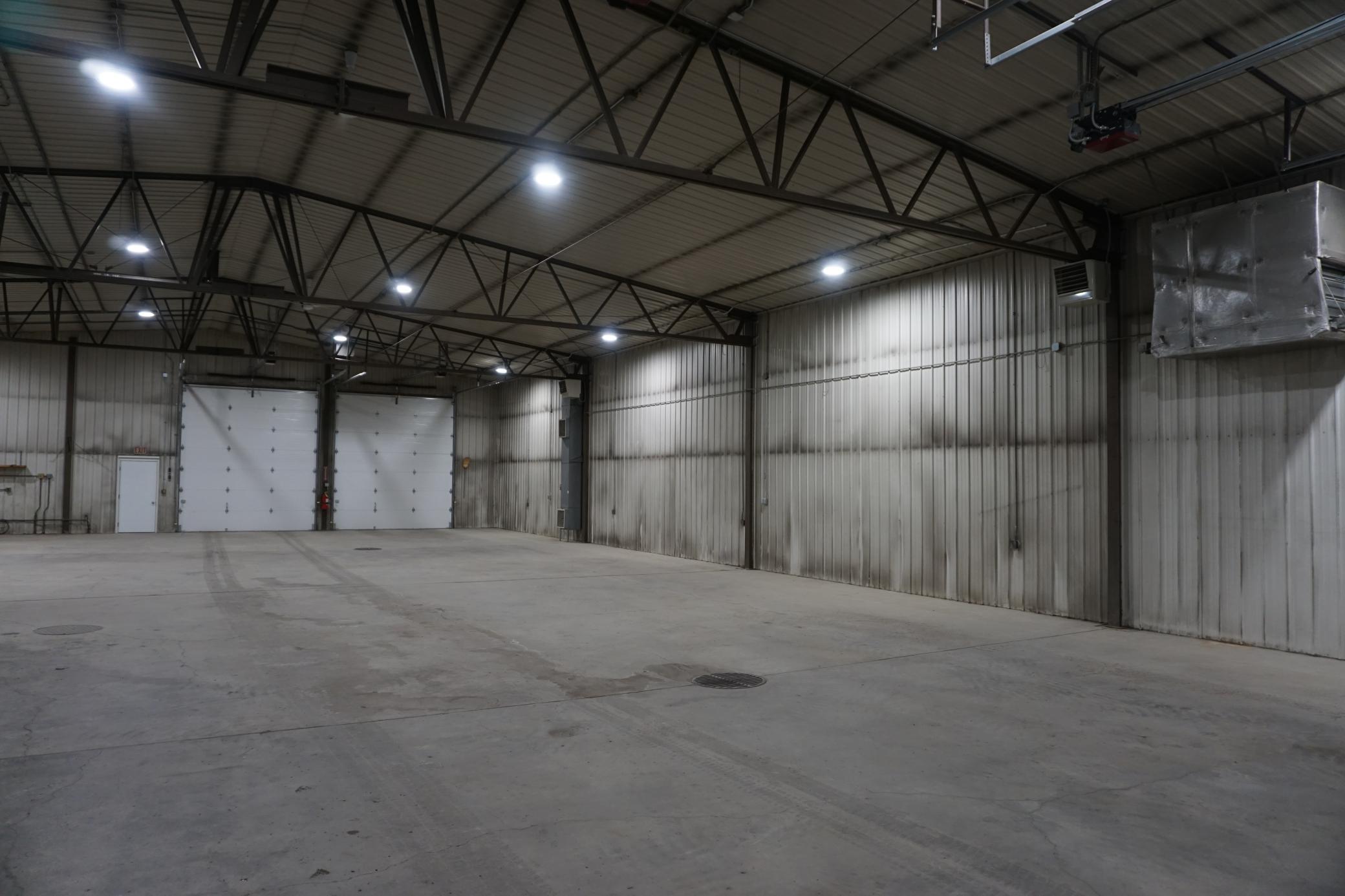 840 Industrial Park Drive Property Photo 2
