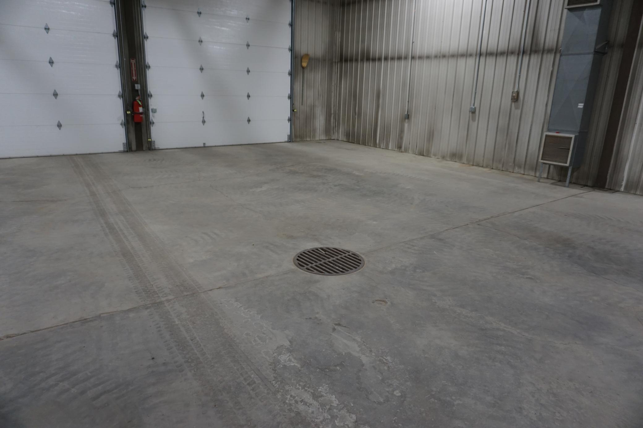 840 Industrial Park Drive Property Photo 8