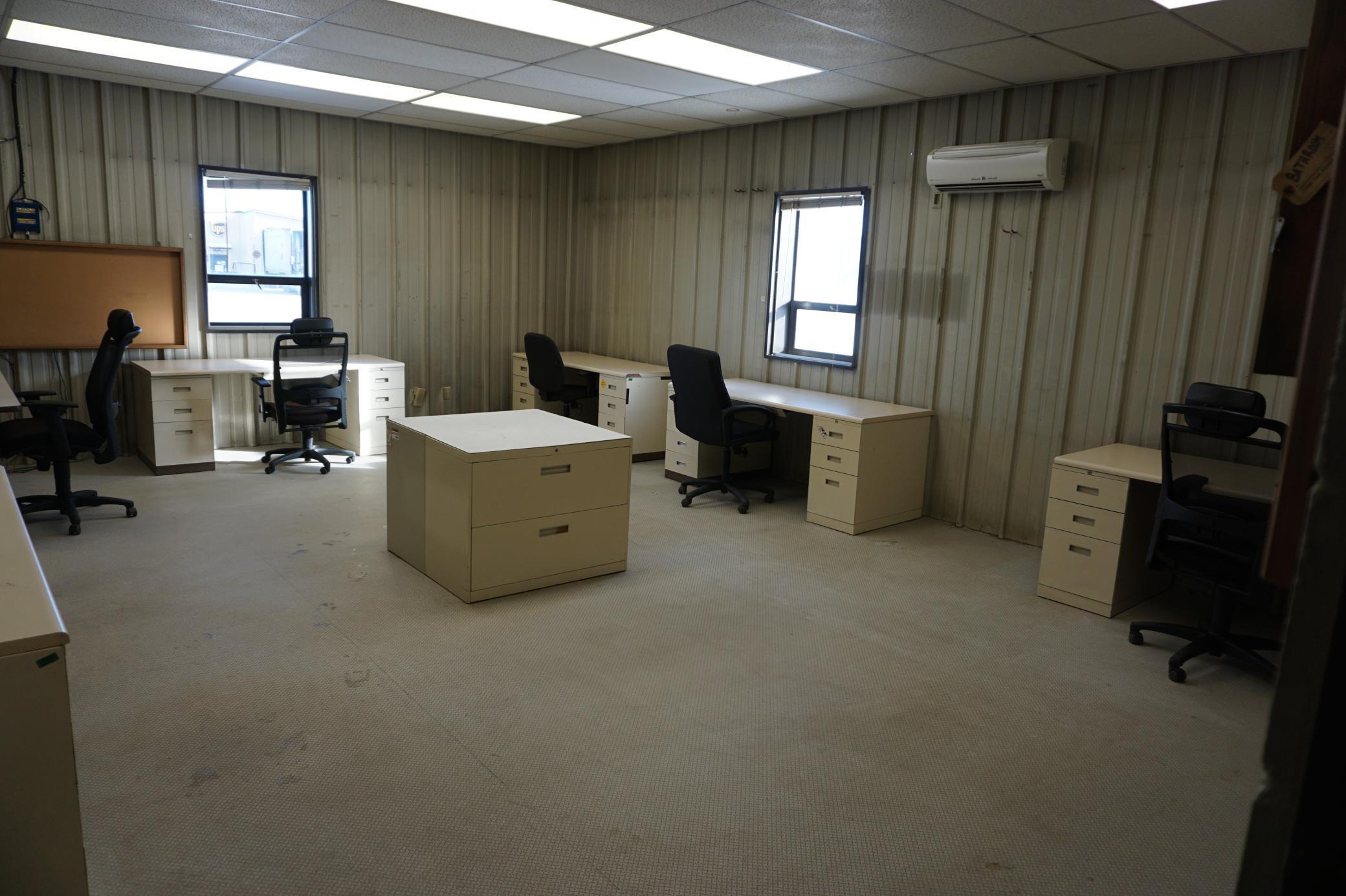 840 Industrial Park Drive Property Photo 9