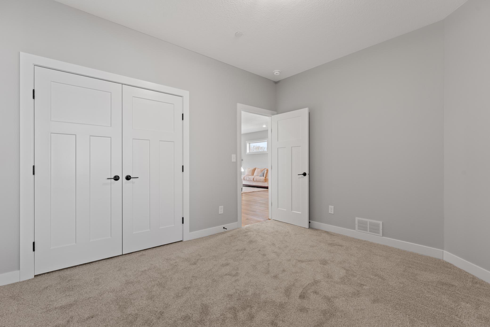 700 Shardlow Place Ne Property Photo 16