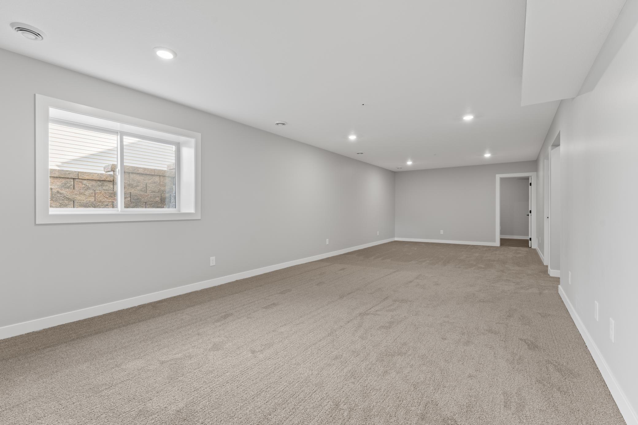 700 Shardlow Place Ne Property Photo 20