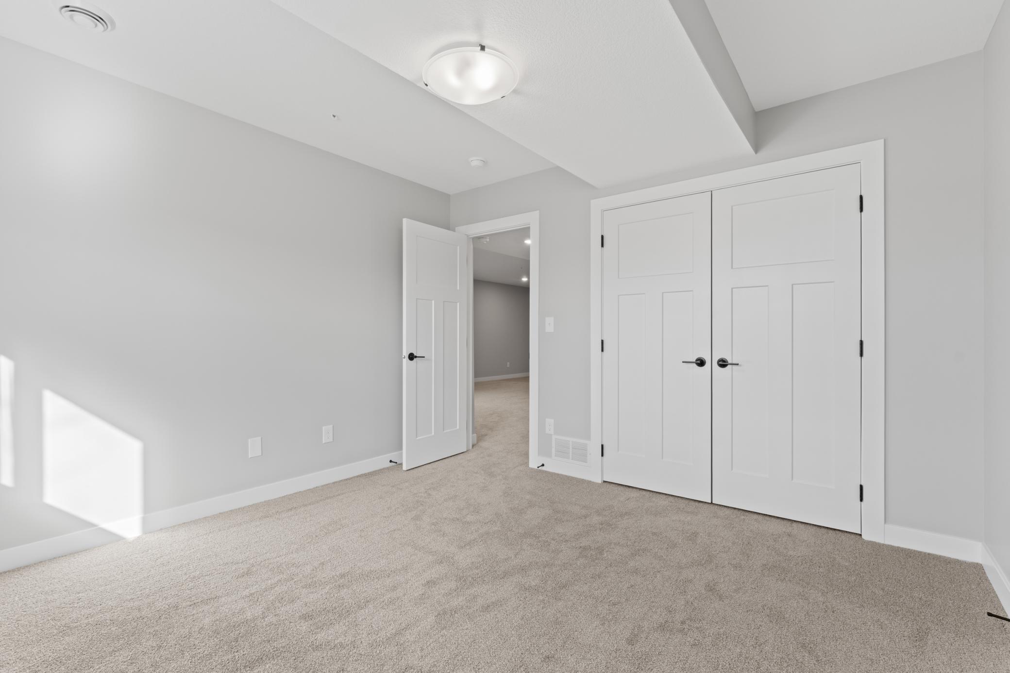 700 Shardlow Place Ne Property Photo 23