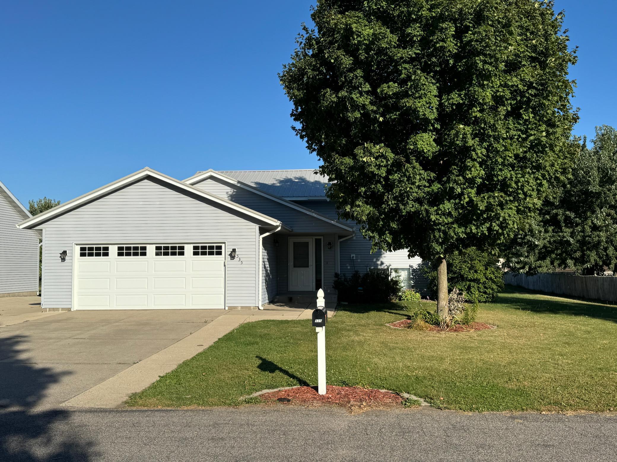 535 Morningside Avenue Property Photo 1