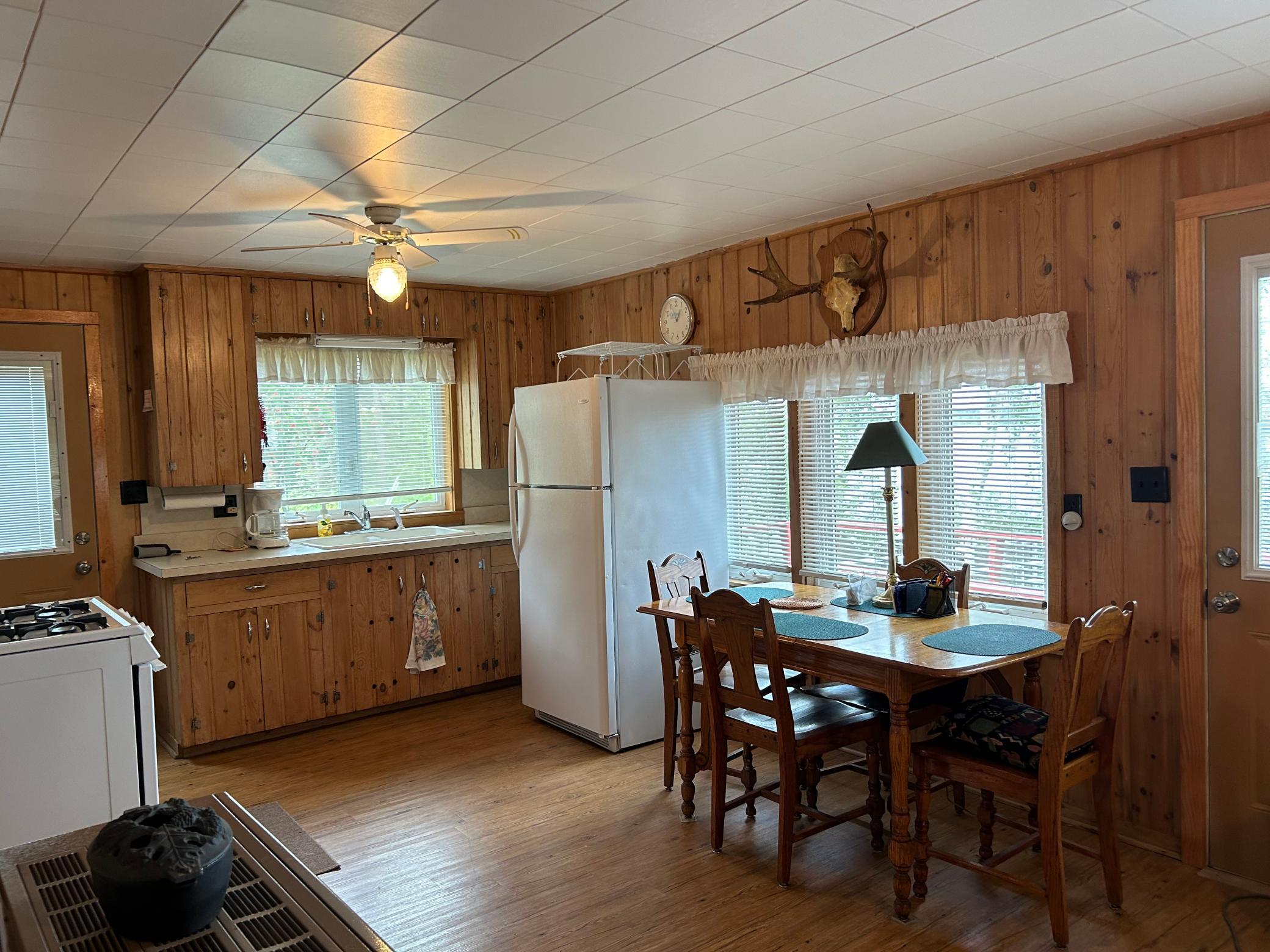 21440 County 18 Property Photo 7