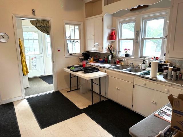 1635 Delano Avenue Property Photo 7