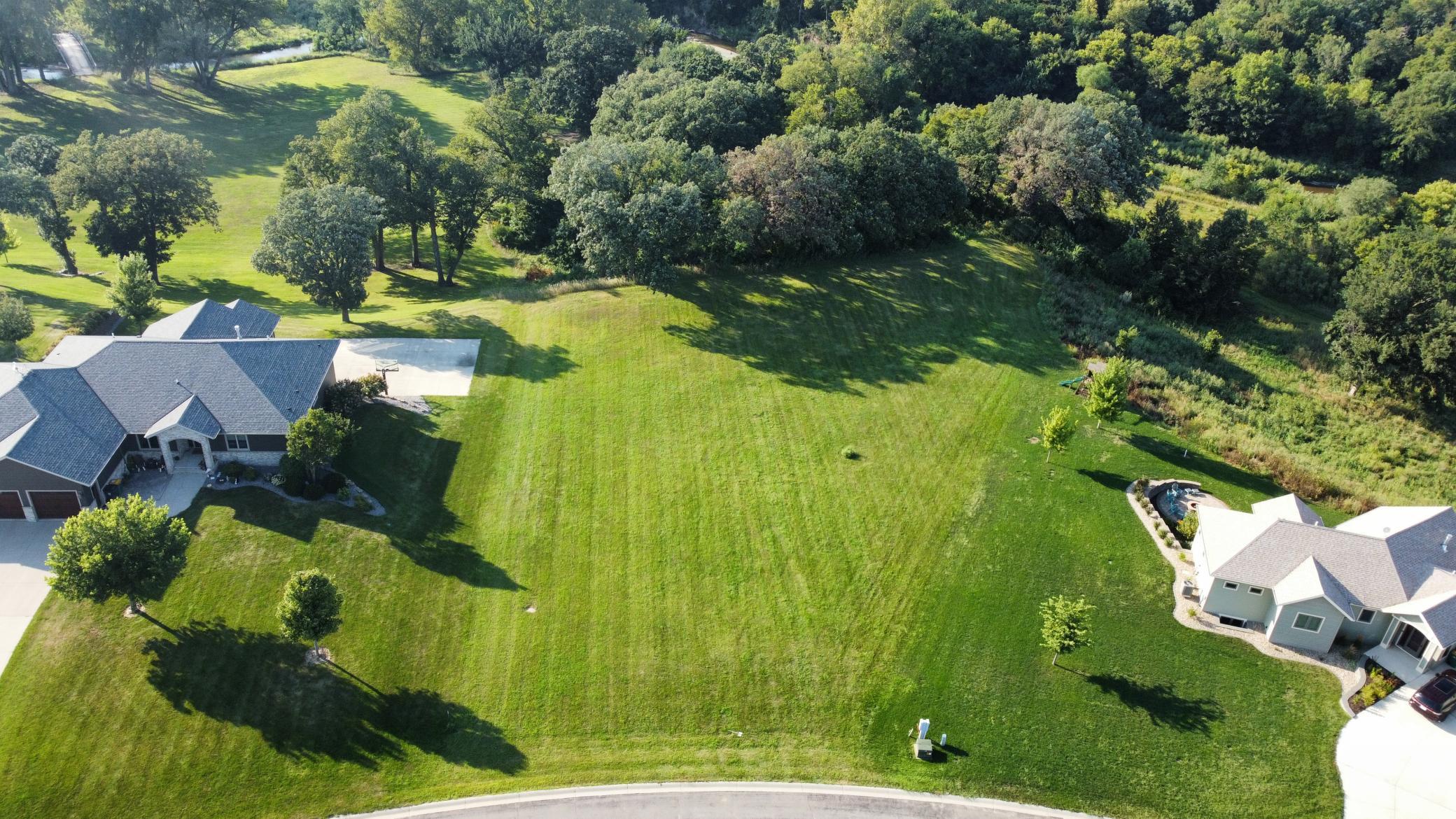 XXXX Leaf Point Property Photo 1