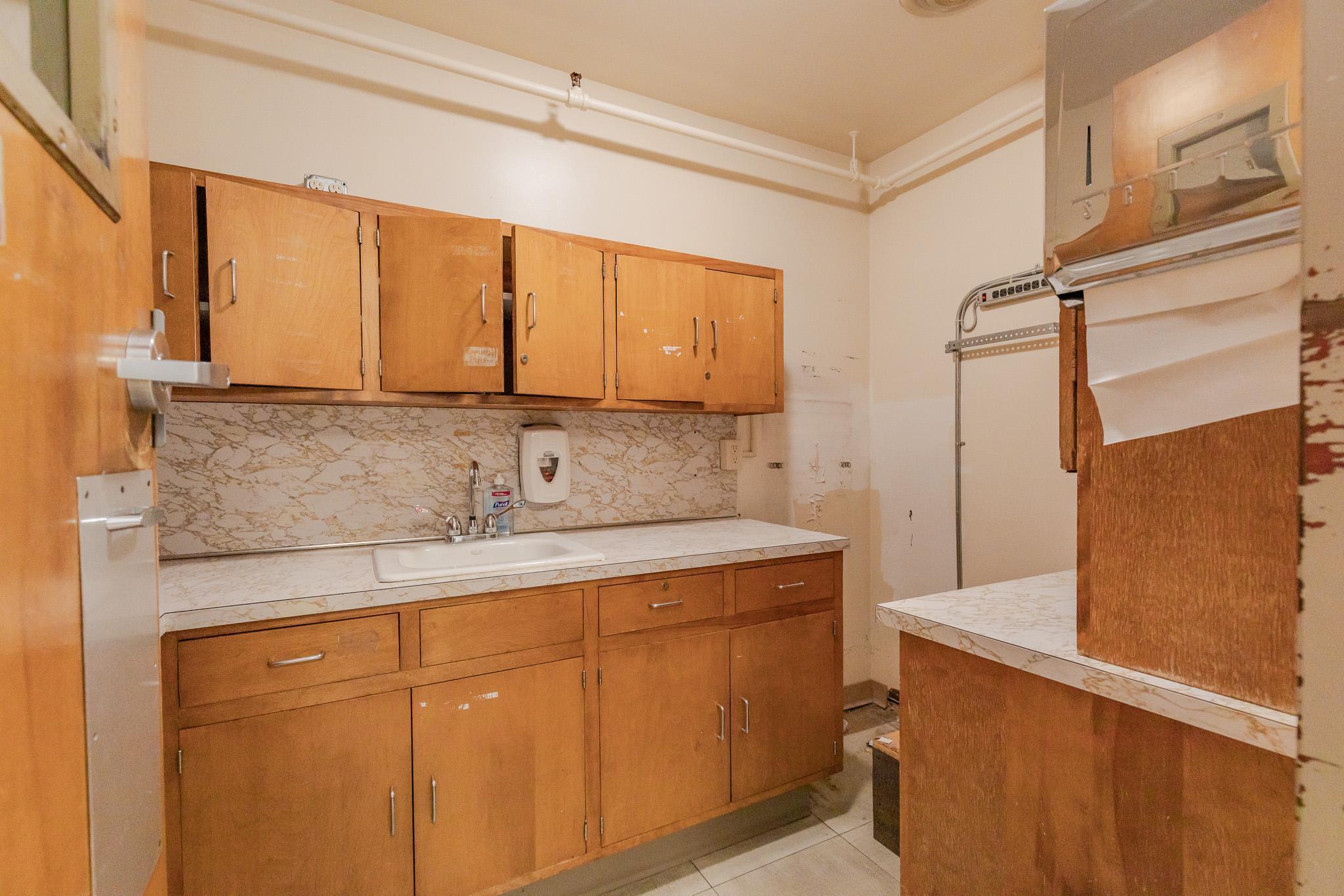 965 Mcmillan Street Property Photo 29