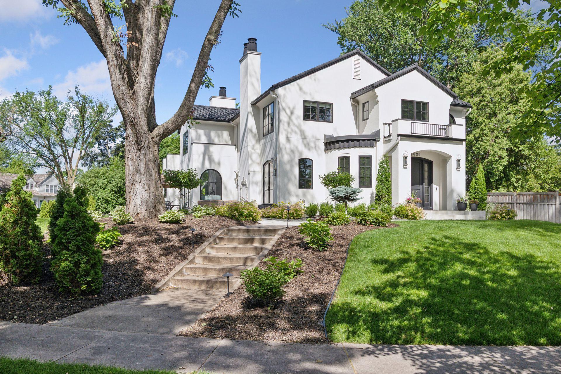 4630 Drexel Avenue Property Photo