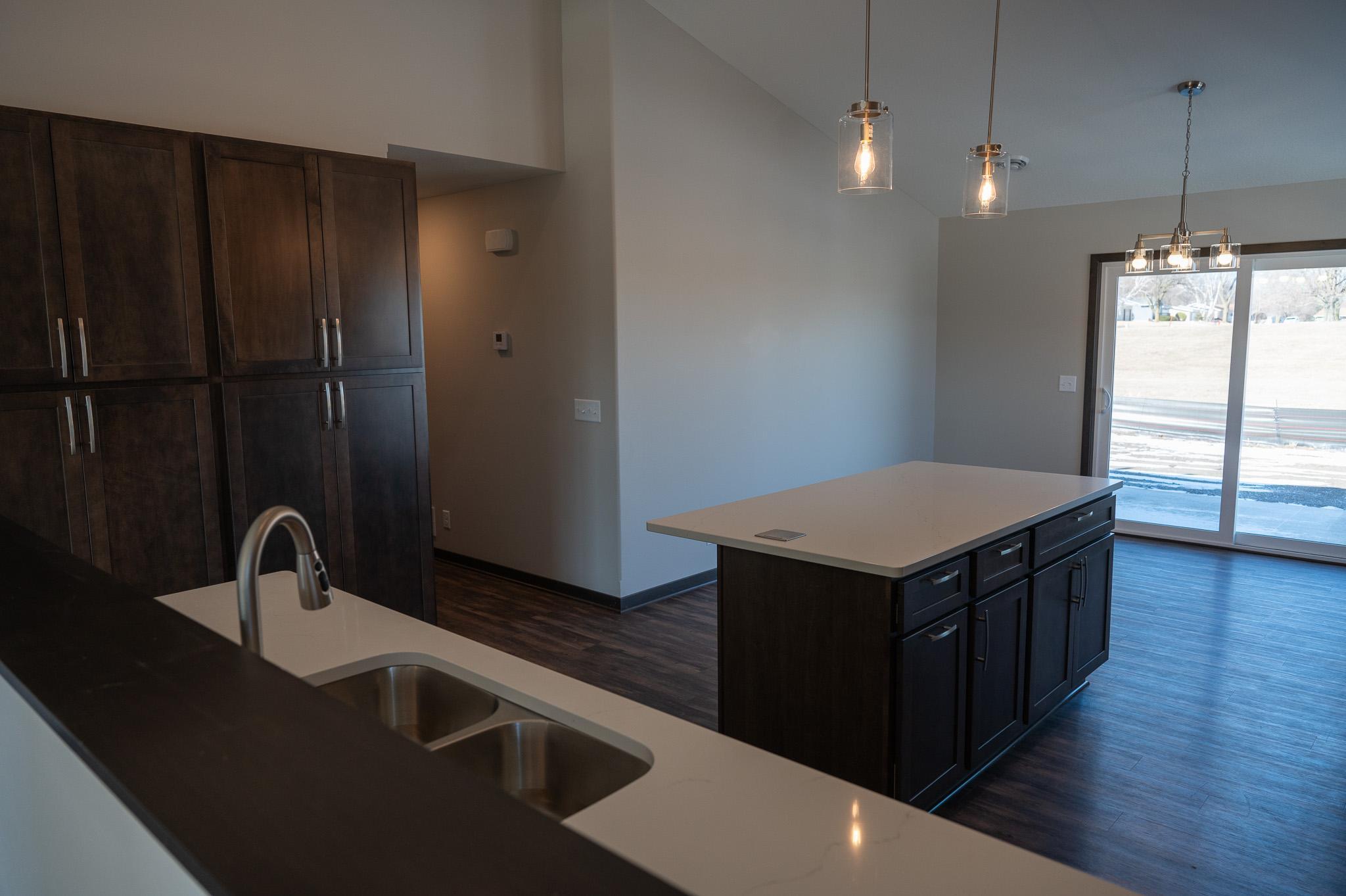 2224 Red Bird Lane Property Photo 7