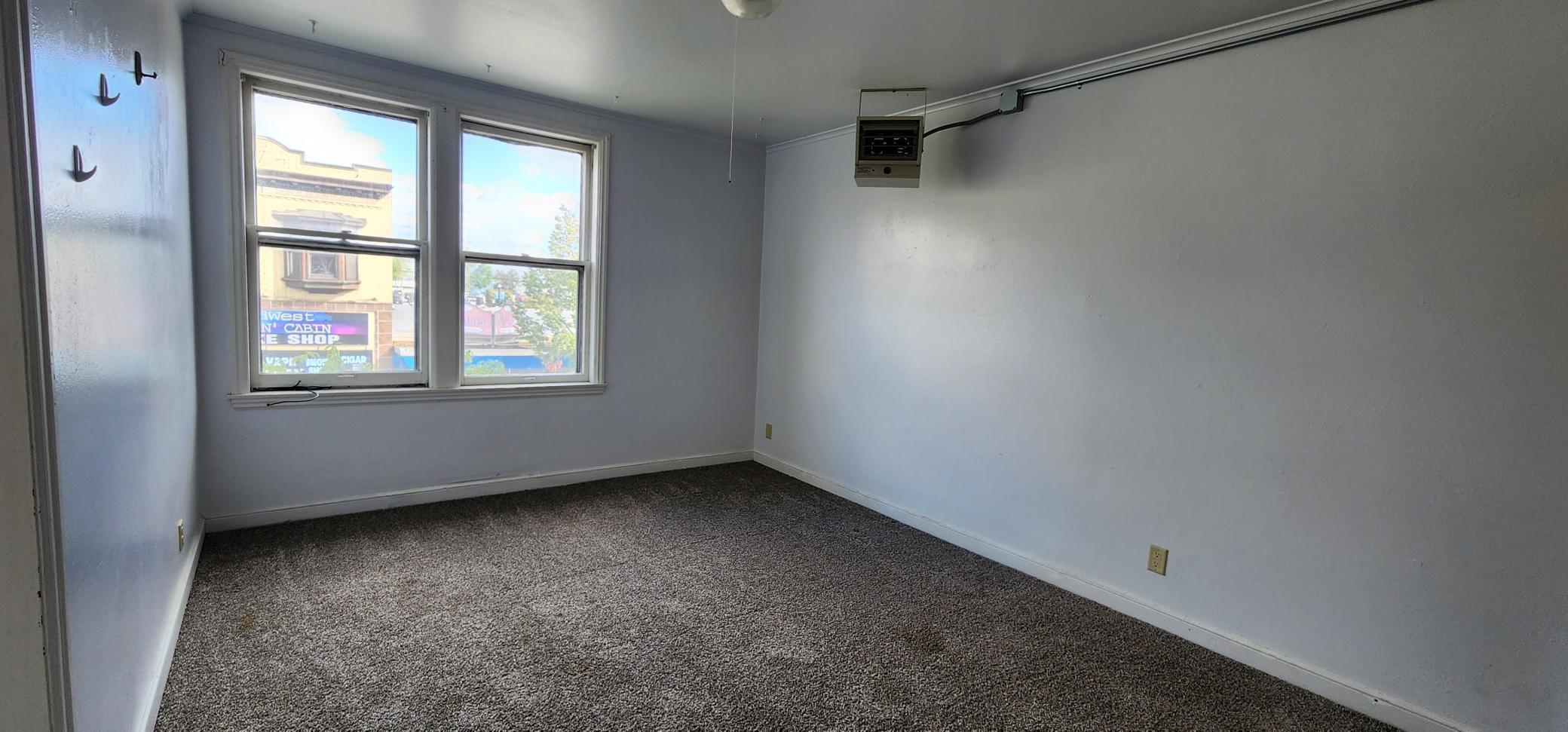 327 3rd Street Property Photo 18