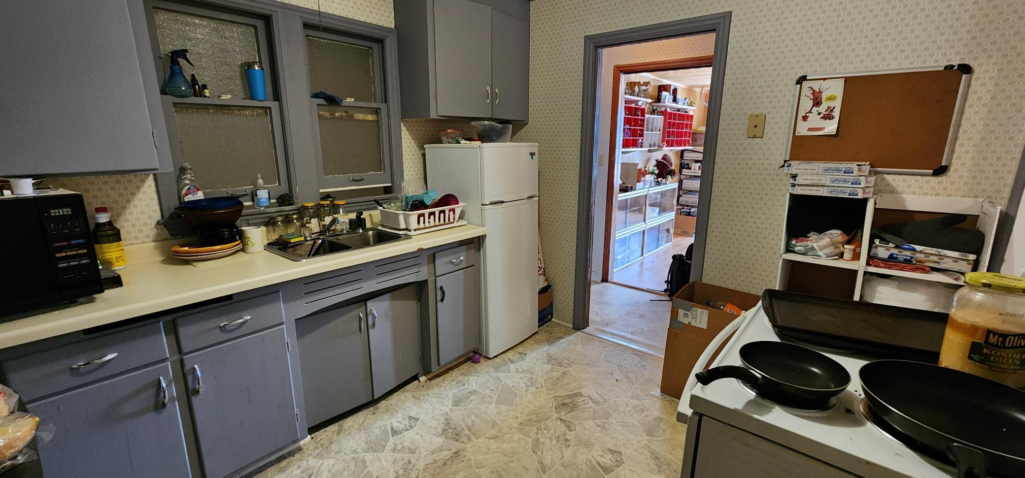 327 3rd Street Property Photo 32
