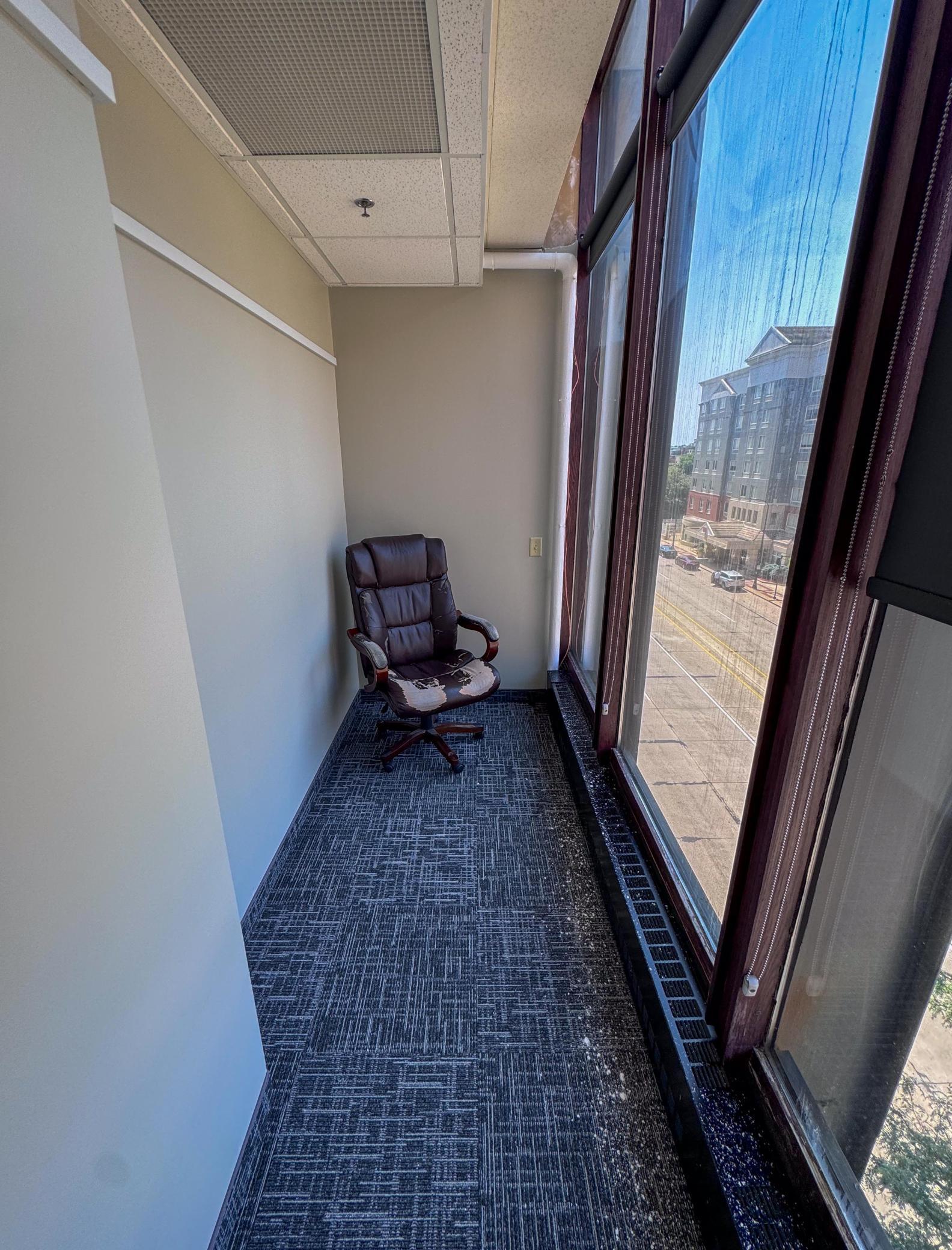 206 Broadway Avenue S Property Photo 21