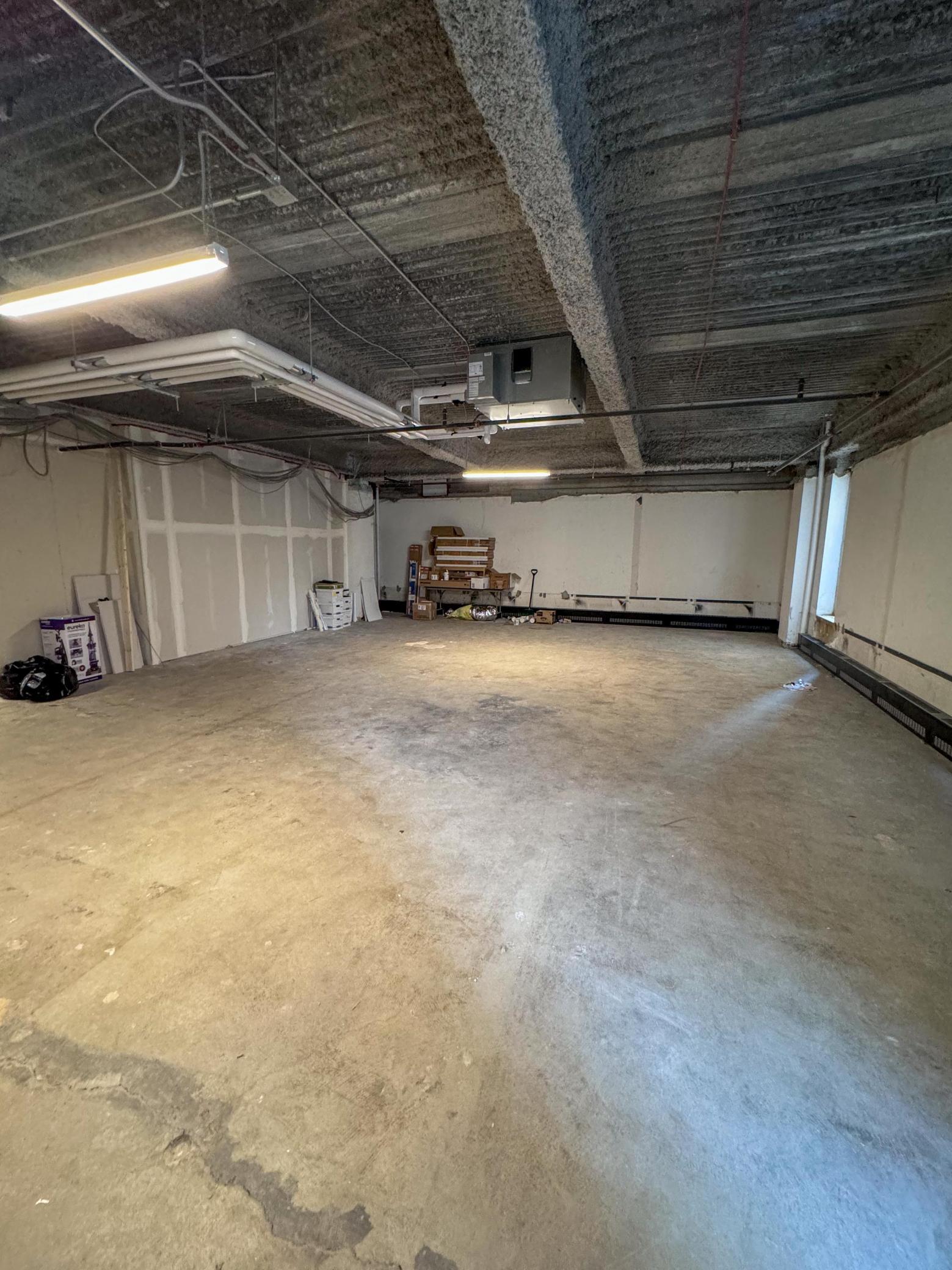 206 Broadway Avenue S Property Photo 33