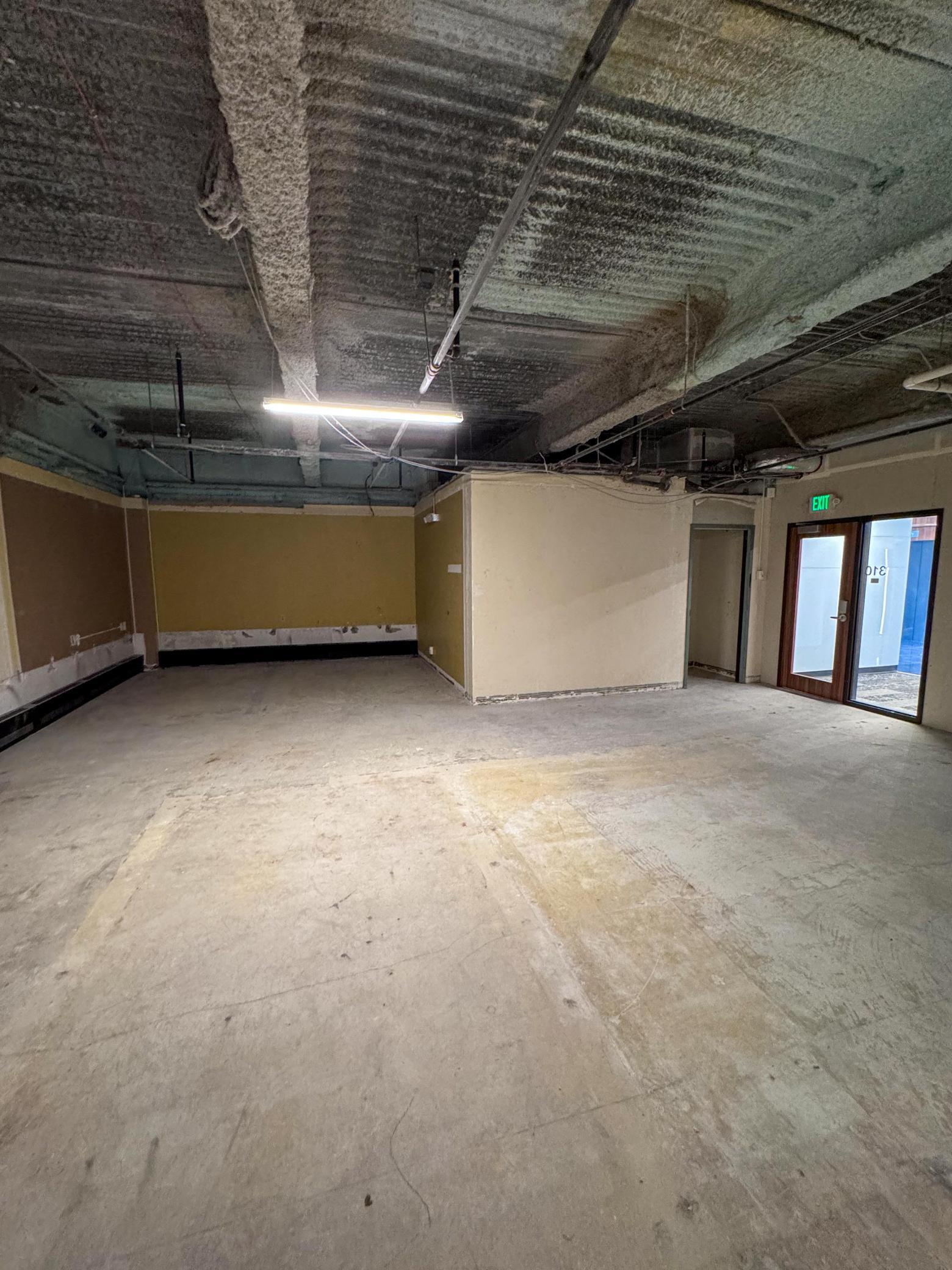 206 Broadway Avenue S Property Photo 47