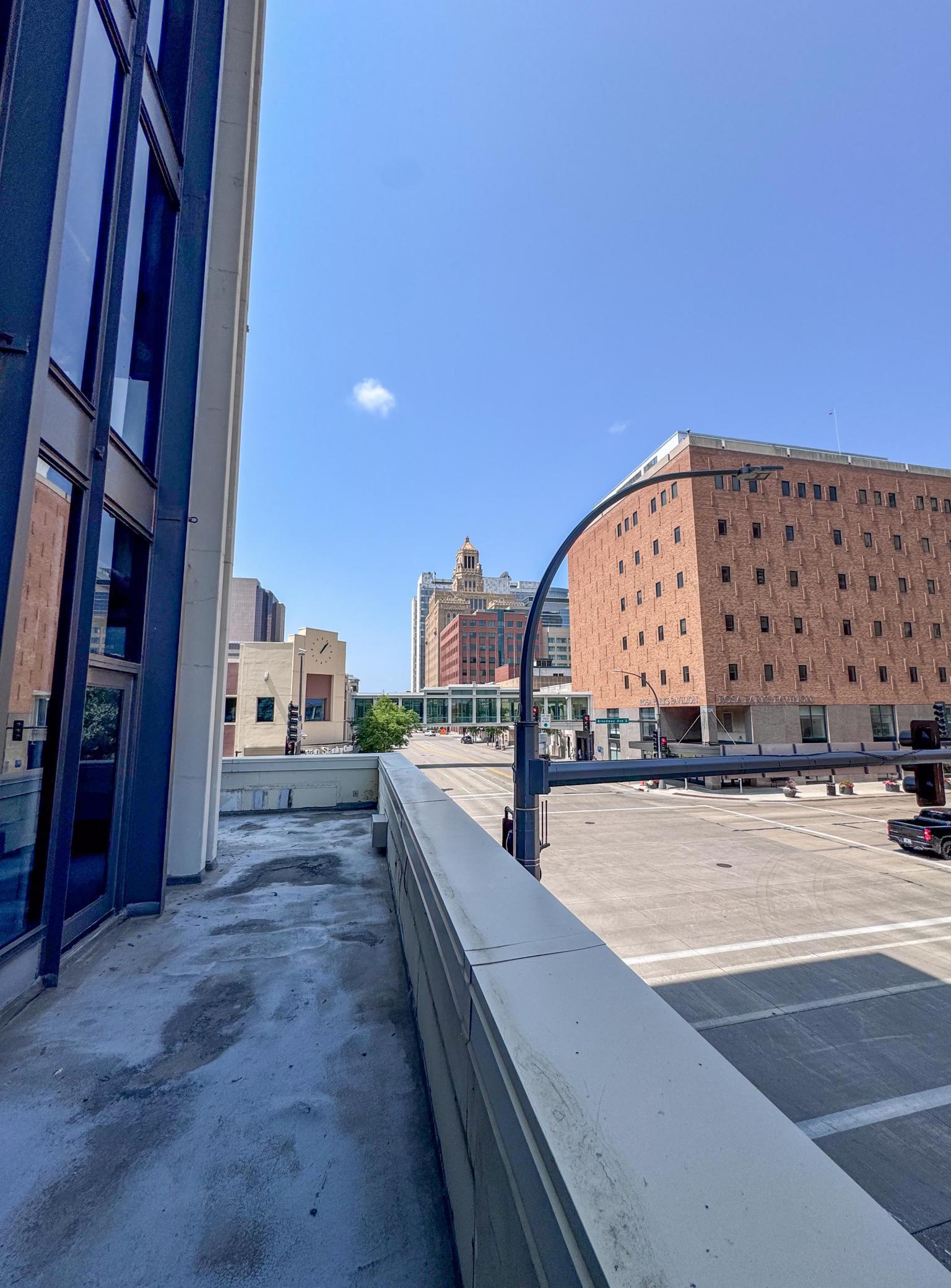 206 Broadway Avenue S Property Photo 66