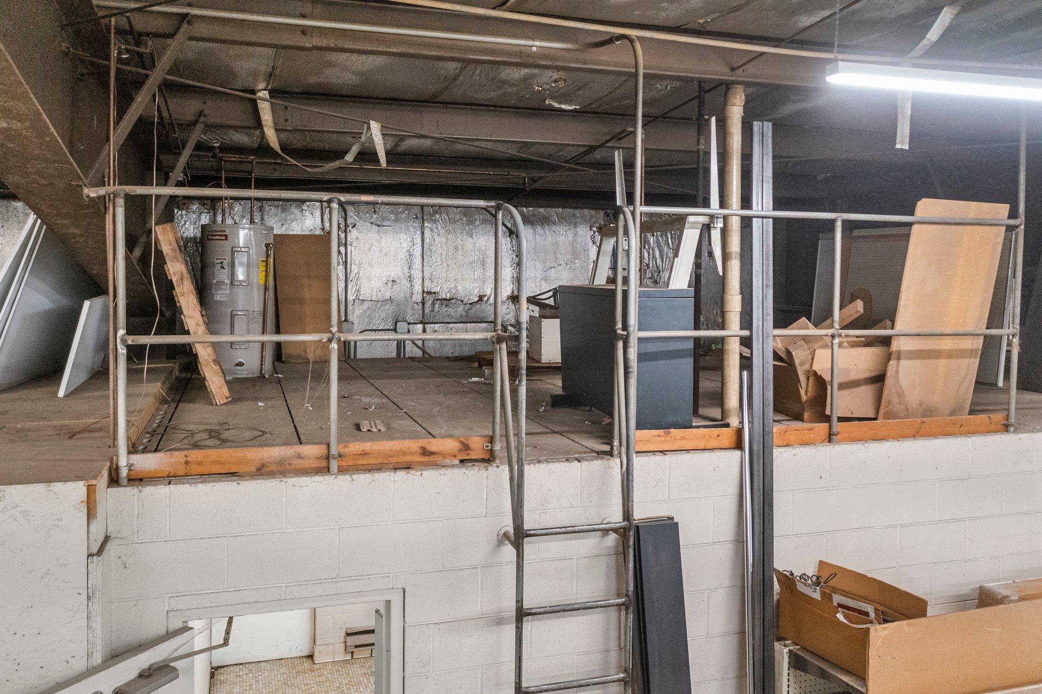 301 South Avenue Property Photo 45