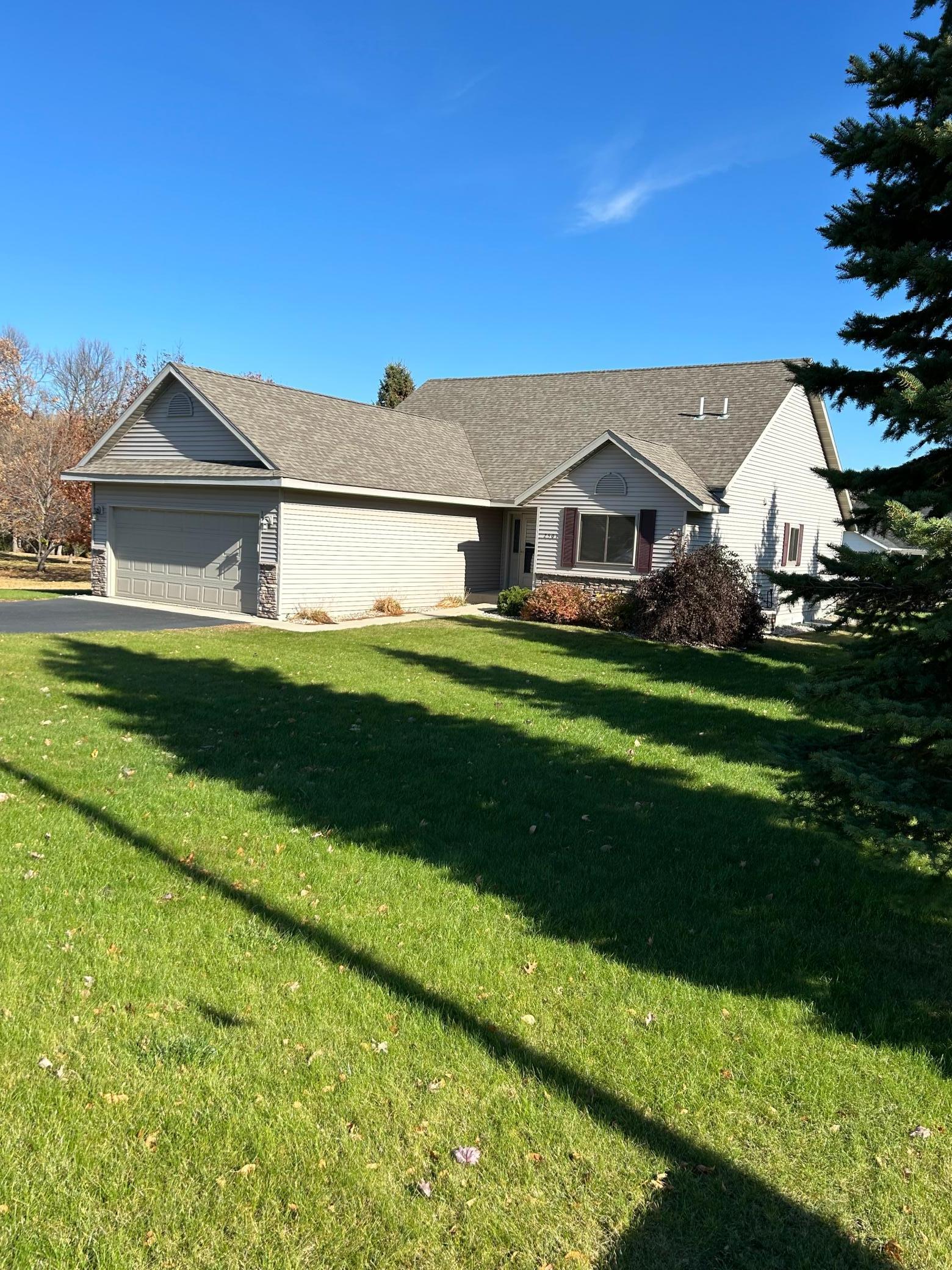 2501 Le Homme Dieu View Property Photo 2