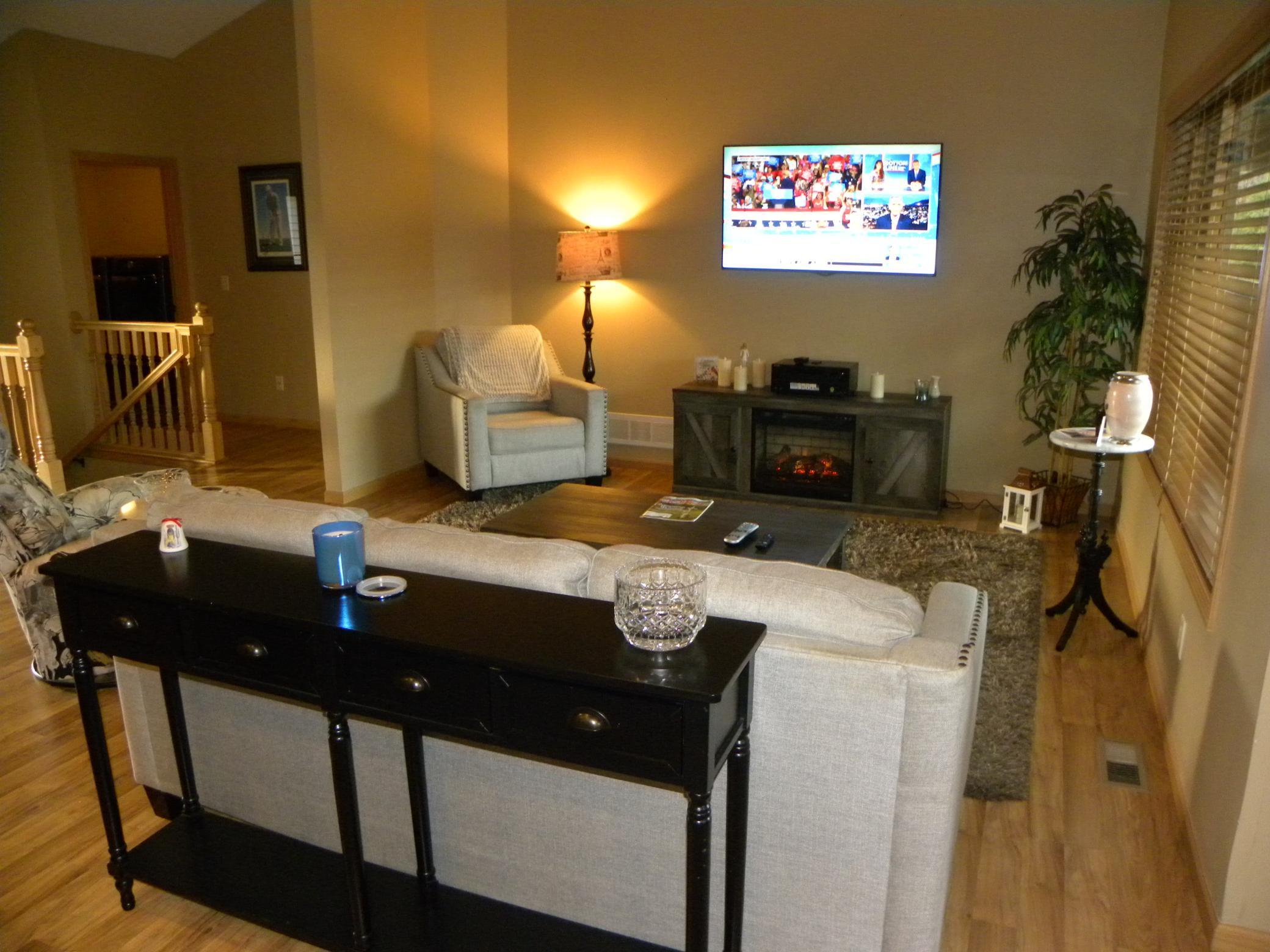 2501 Le Homme Dieu View Property Photo 11