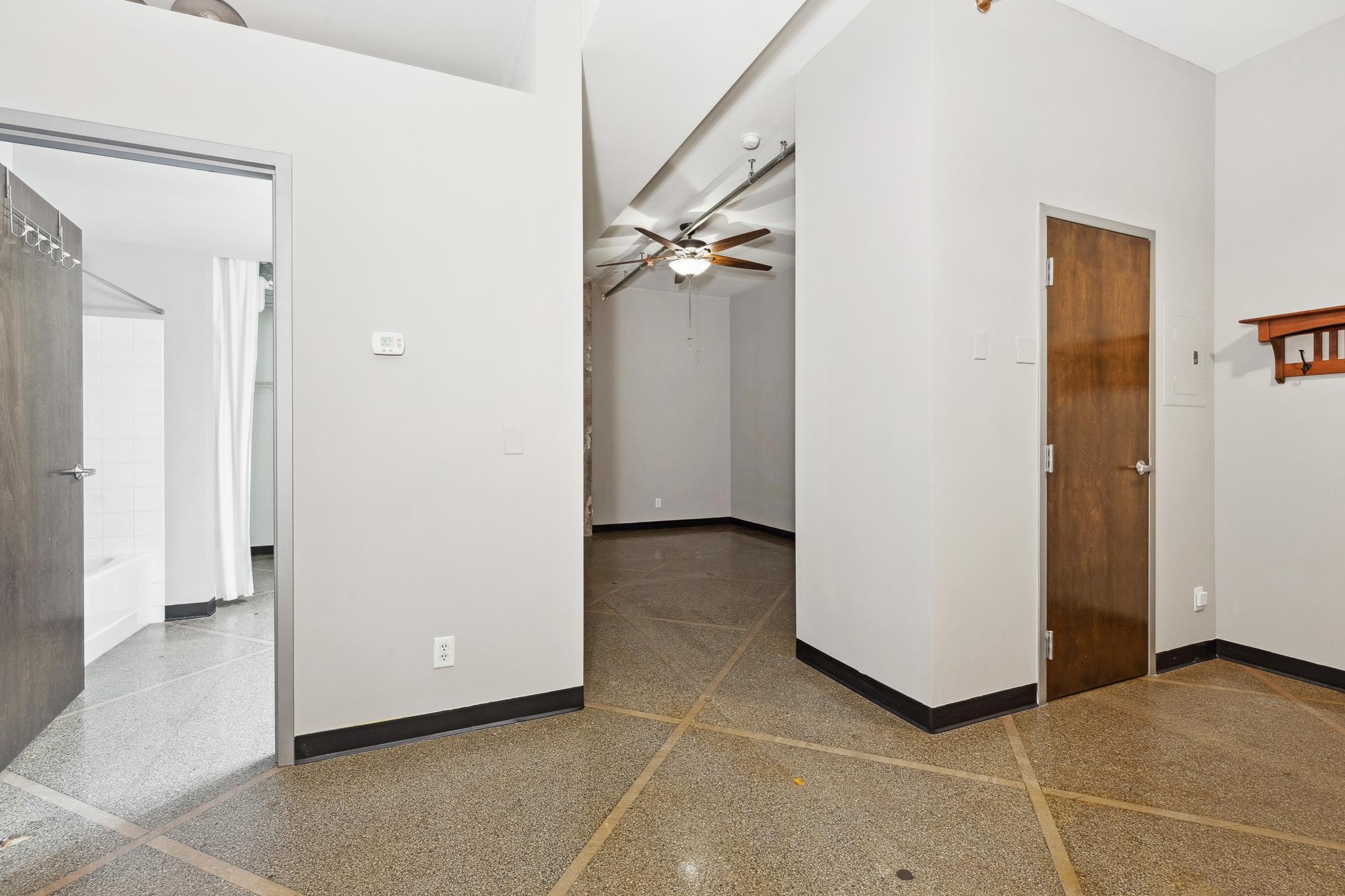 350 Saint Peter Street 307 Property Photo 6