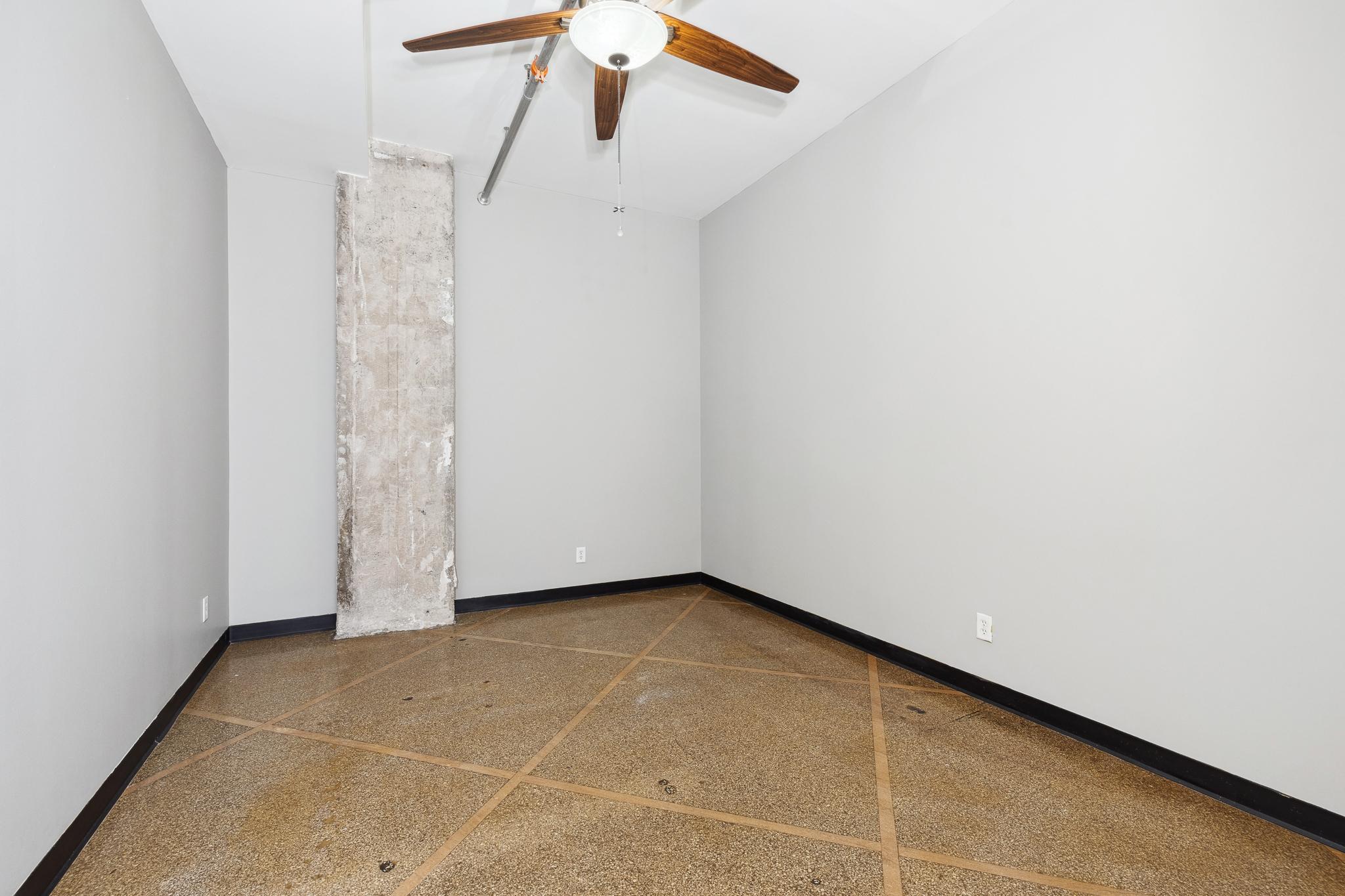 350 Saint Peter Street 307 Property Photo 8