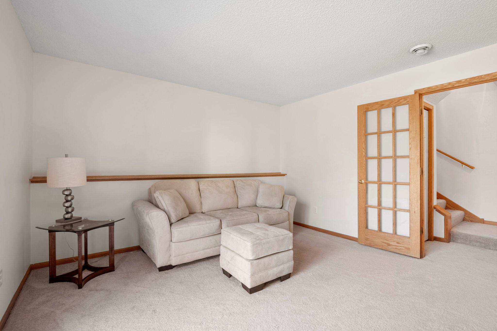 2160 Woodcrest Drive Property Photo 33