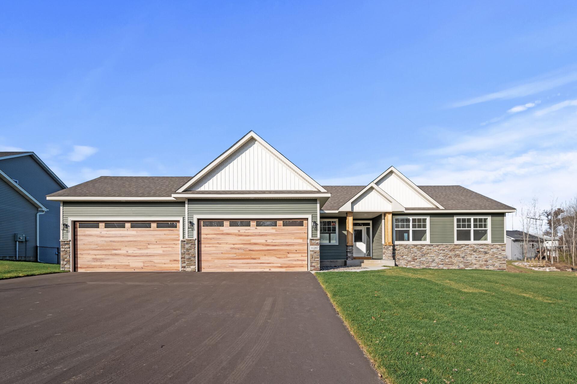 11287 195th Circle Property Photo 1