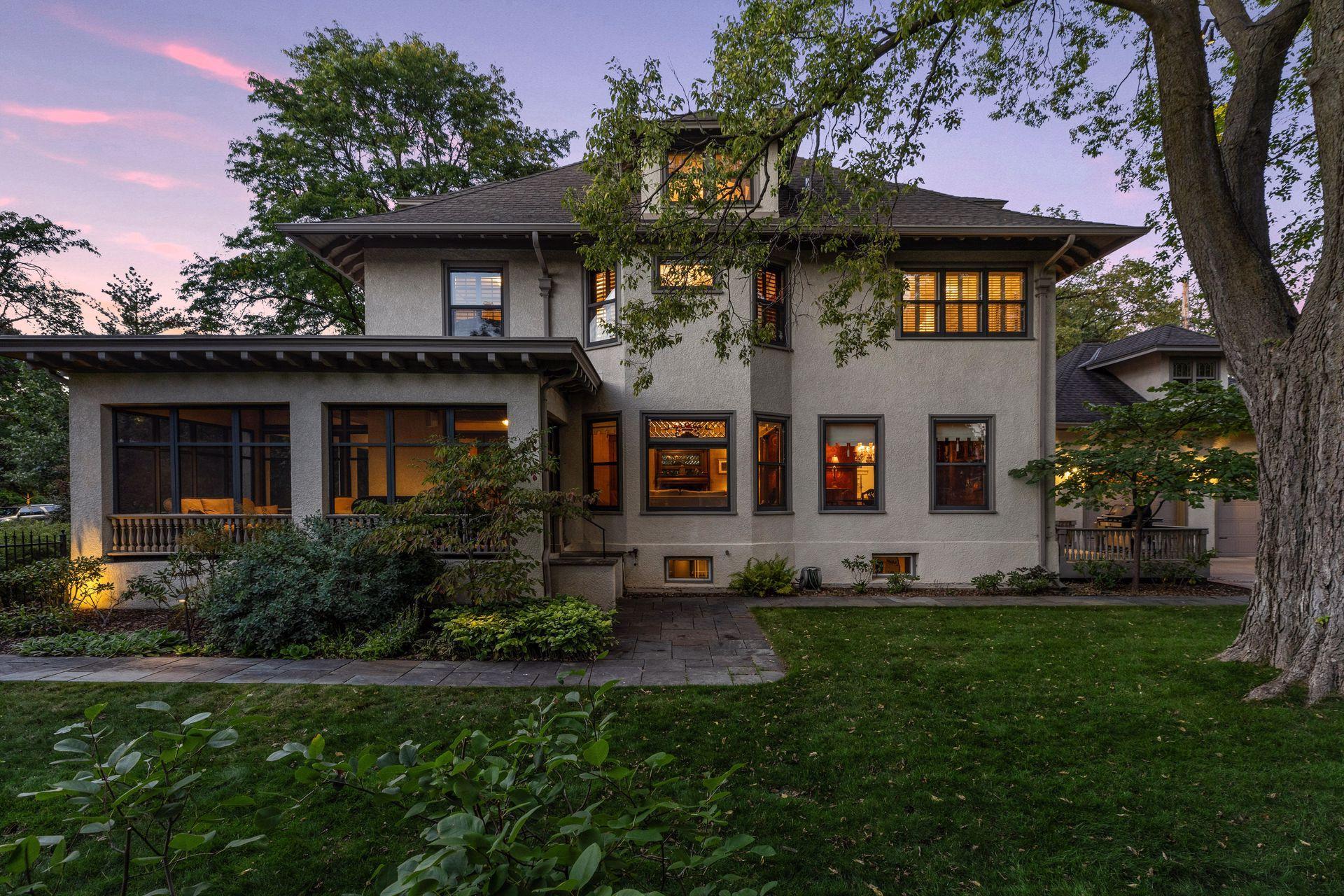 4551 Dupont Avenue Property Photo 3