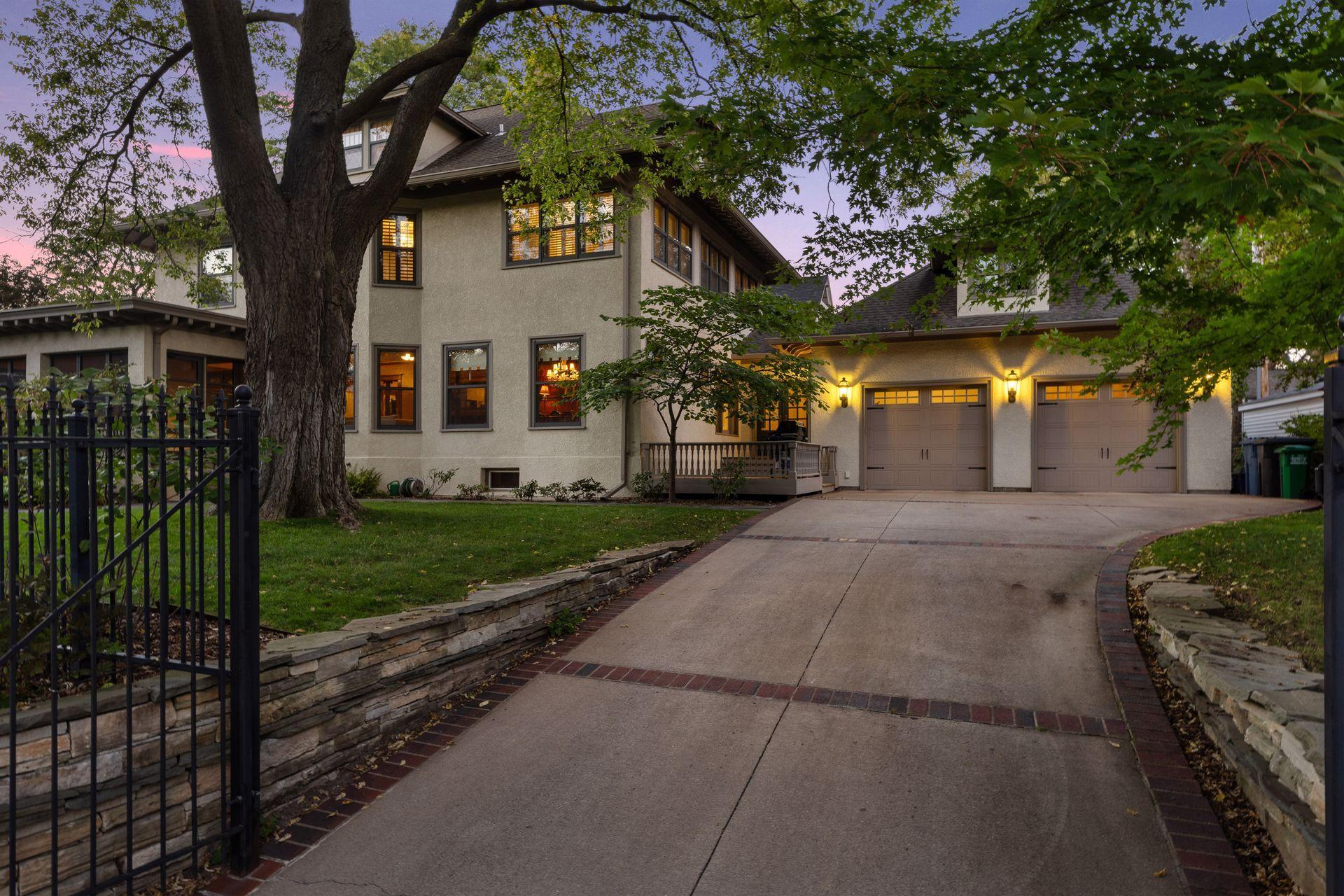 4551 Dupont Avenue Property Photo 4