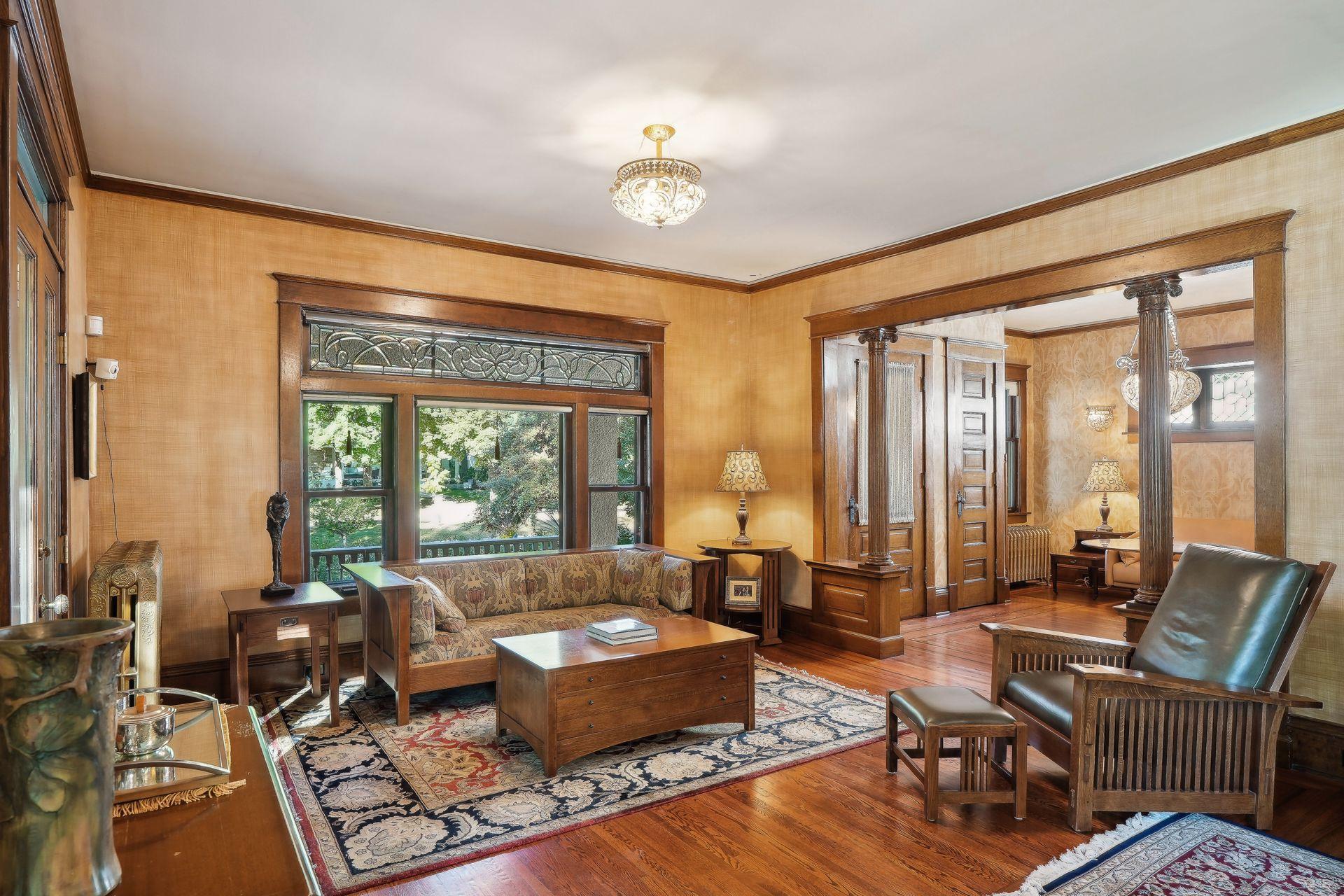 4551 Dupont Avenue Property Photo 8