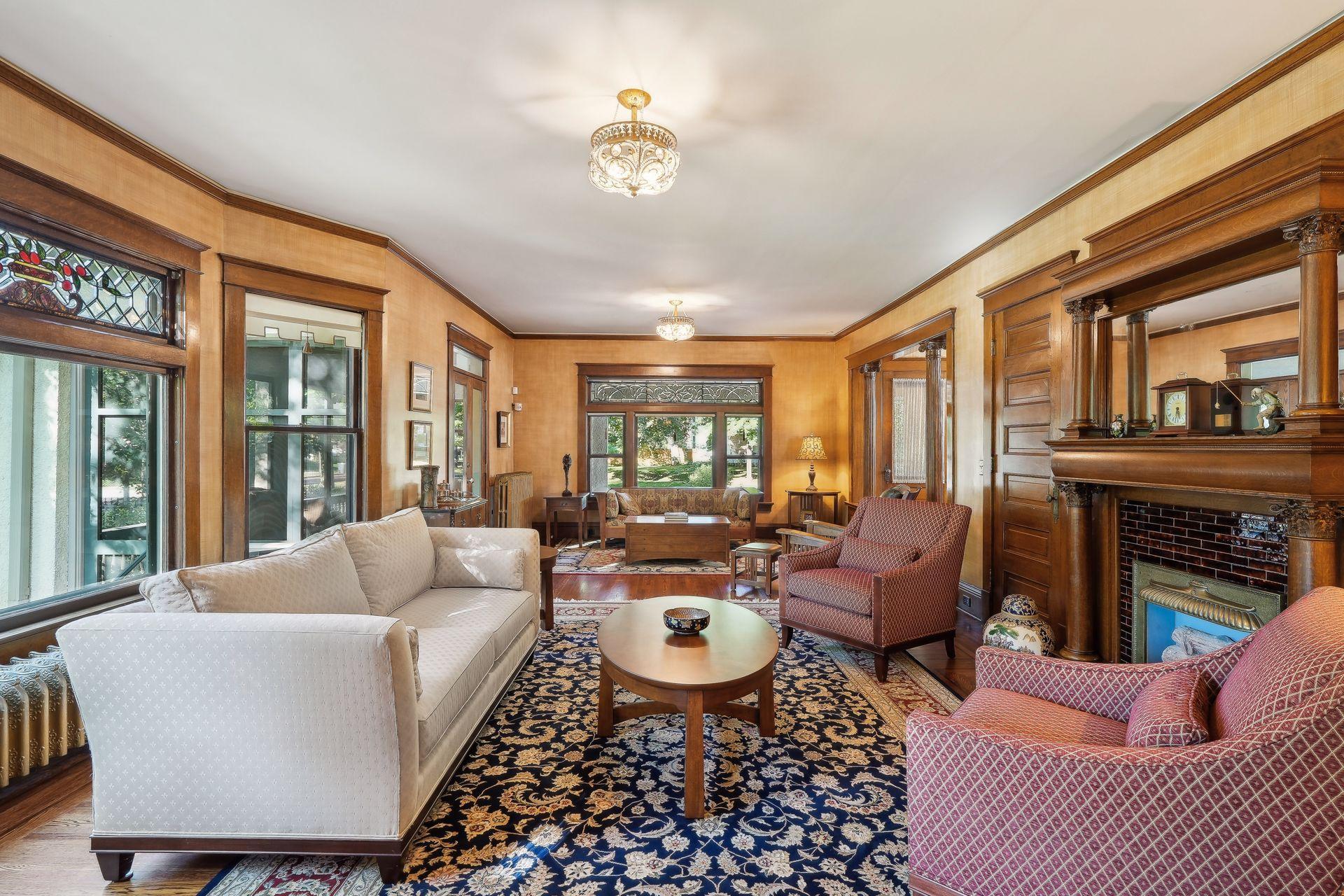 4551 Dupont Avenue Property Photo 9