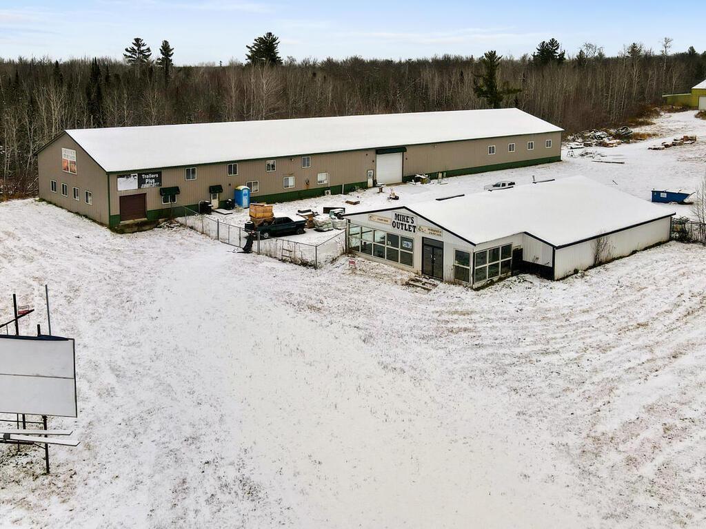 65756 Us Highway 169 Property Photo 1