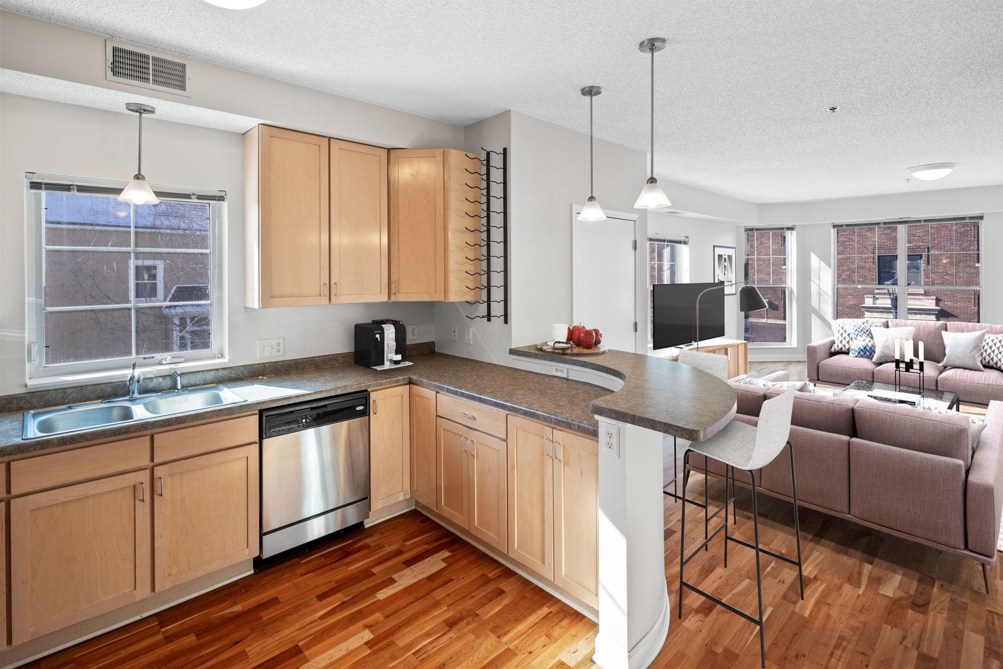 1805 3rd Avenue 201 Property Photo 4