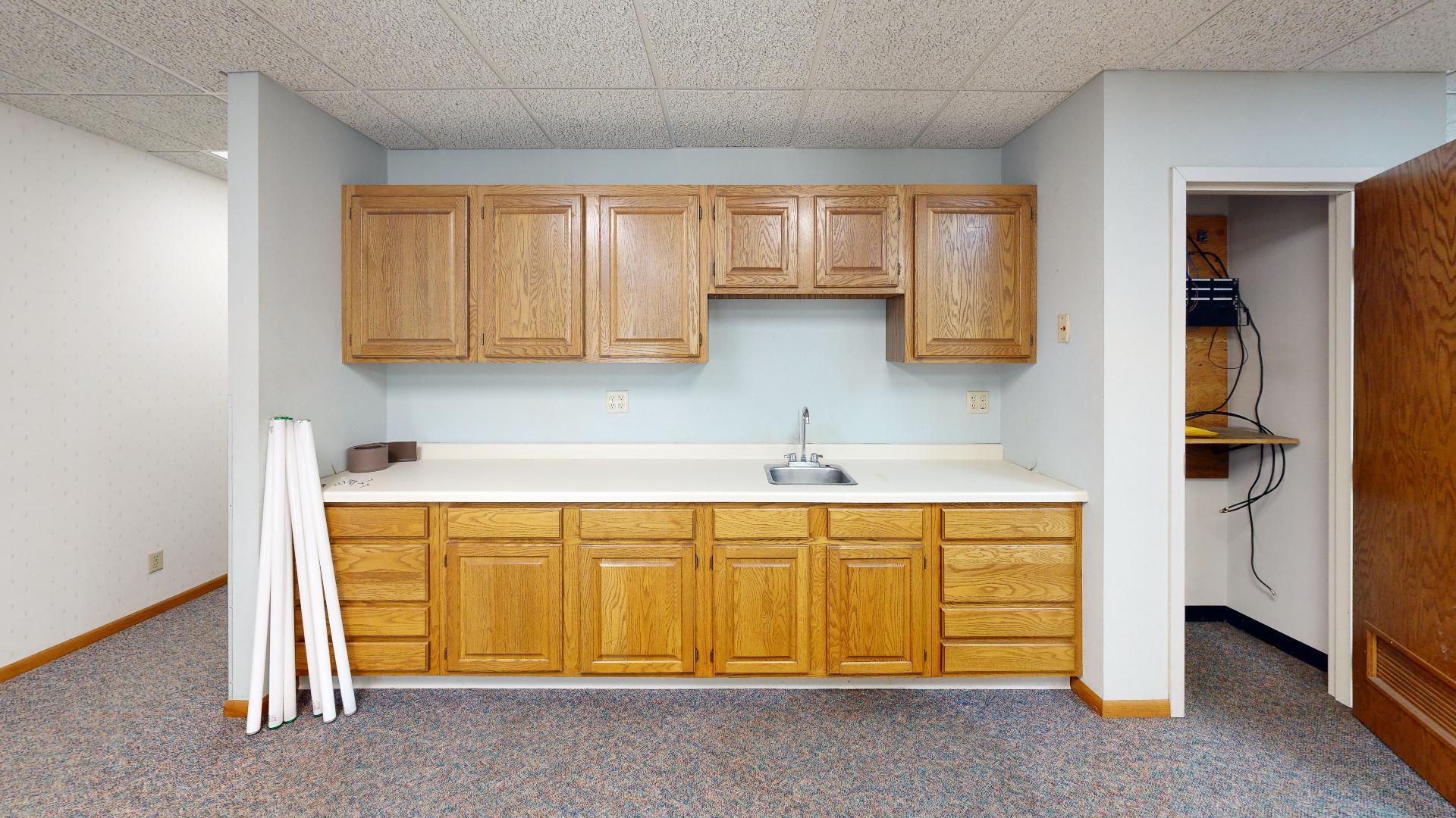 130 Willmar Avenue Se 4 Property Photo 5