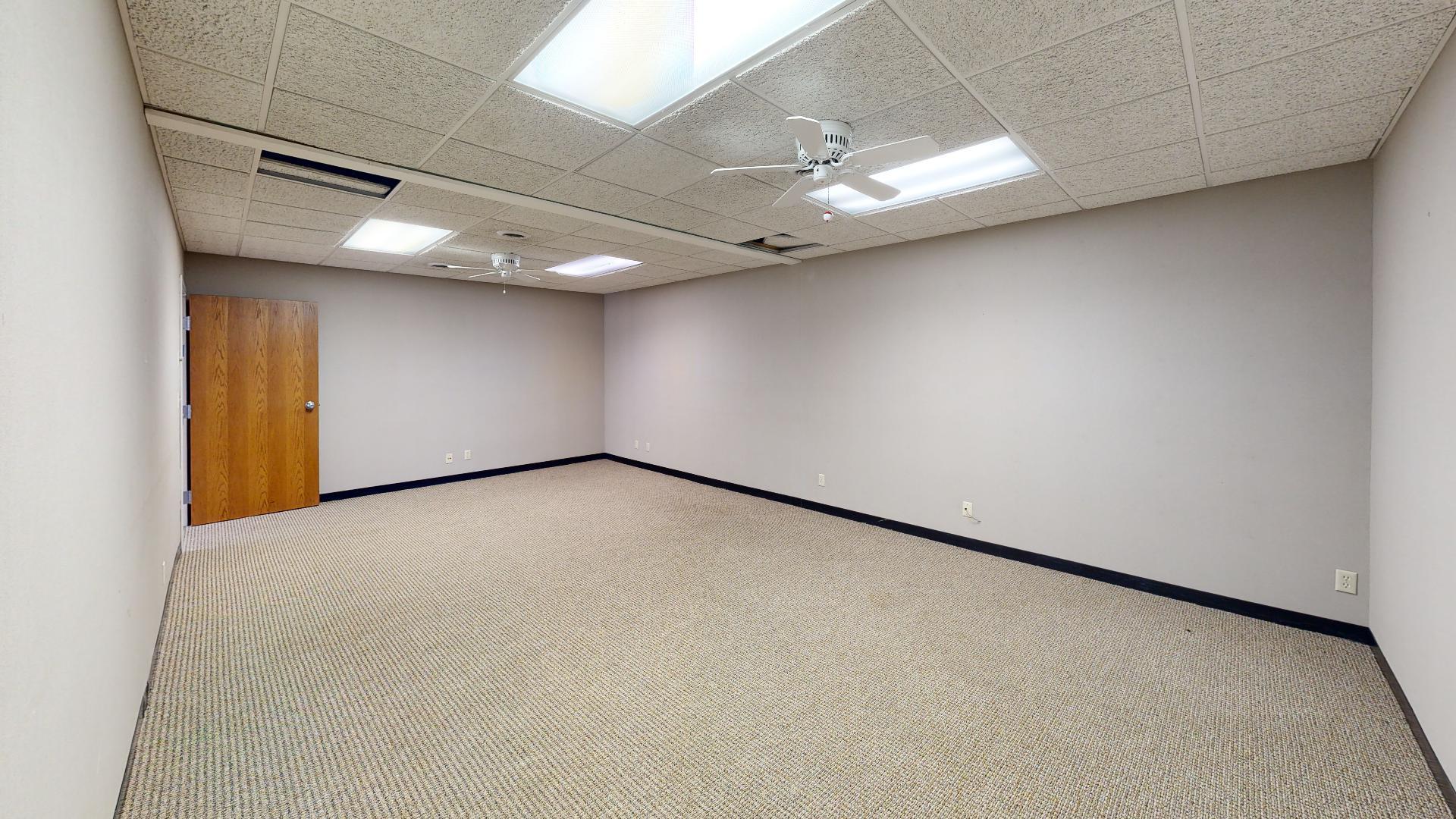 130 Willmar Avenue Se 4 Property Photo 34