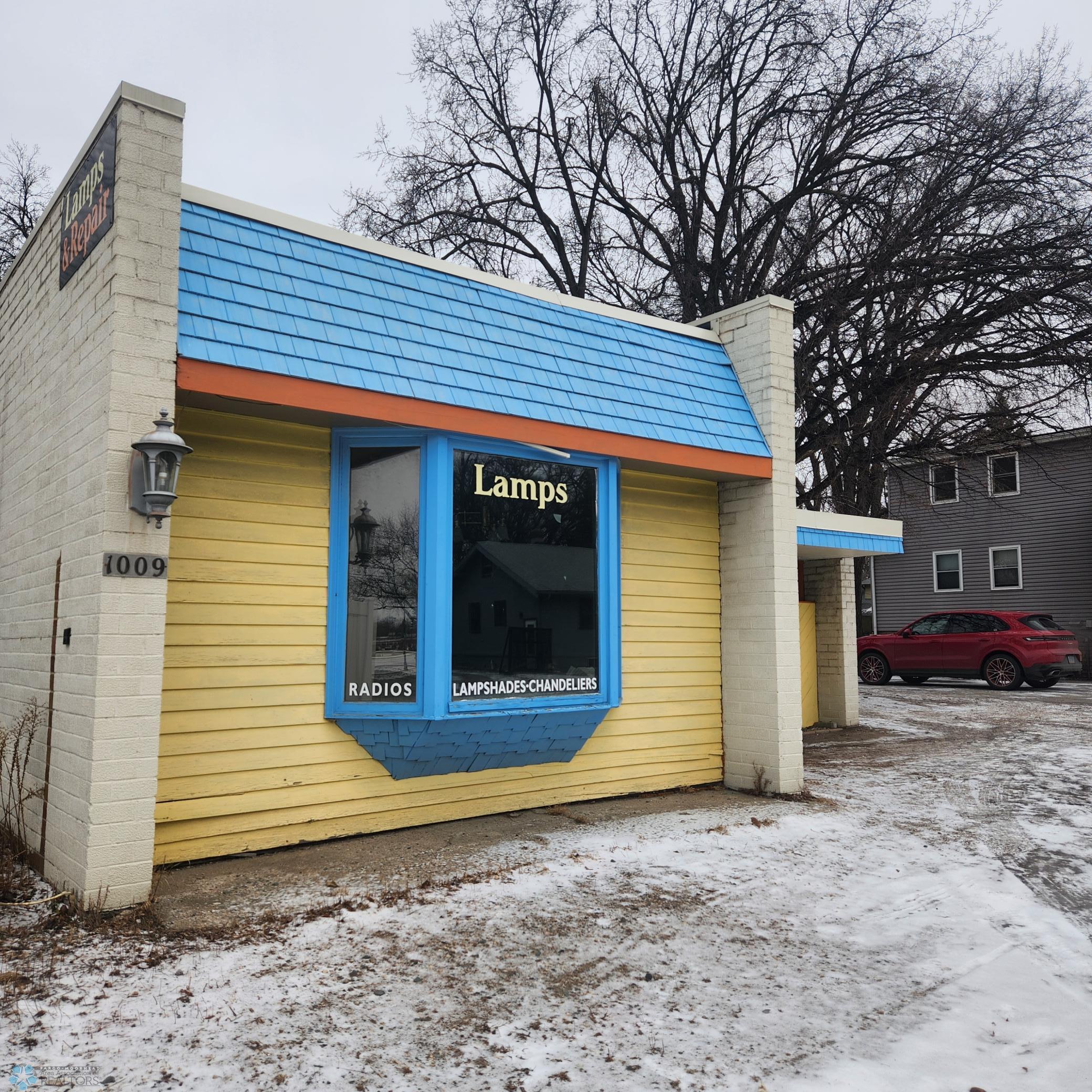 1009 13th Avenue Property Photo 1