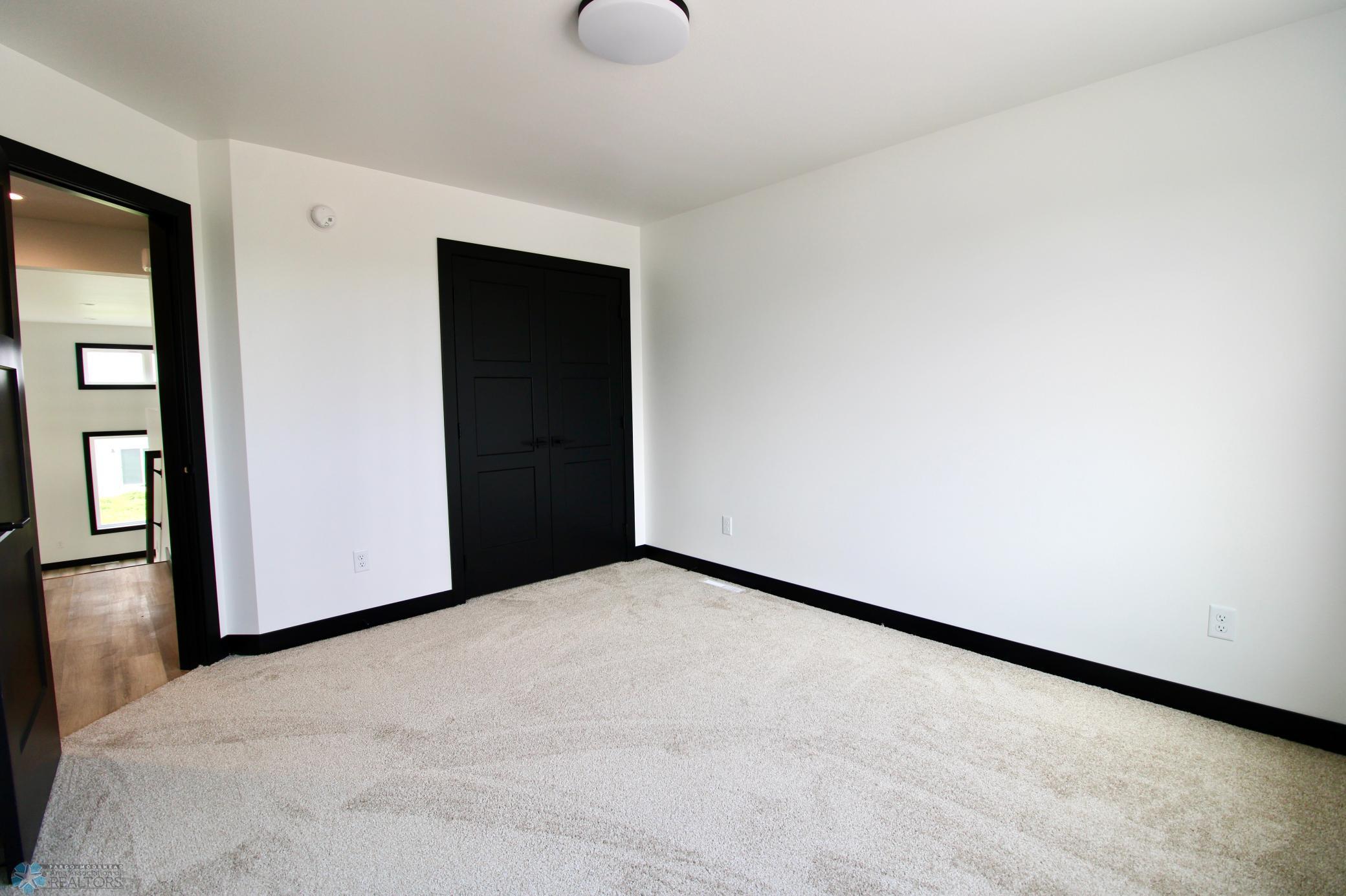 6721 67th Avenue S Property Photo 16