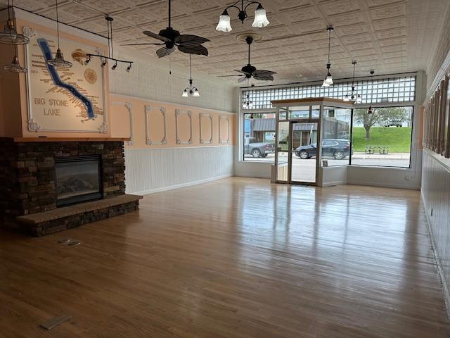 221 2nd Street Property Photo 4