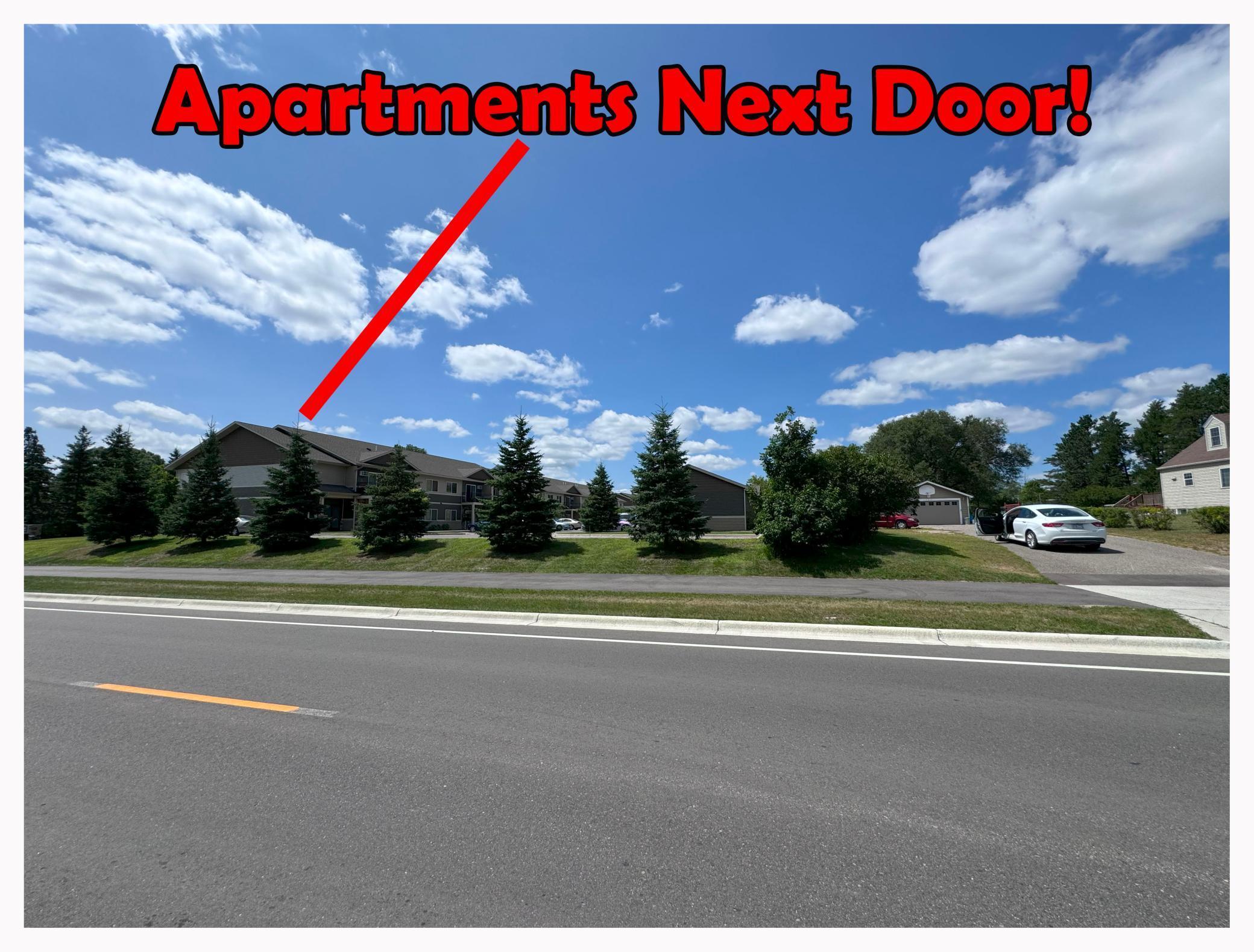 1907 Norton Avenue Property Photo 3