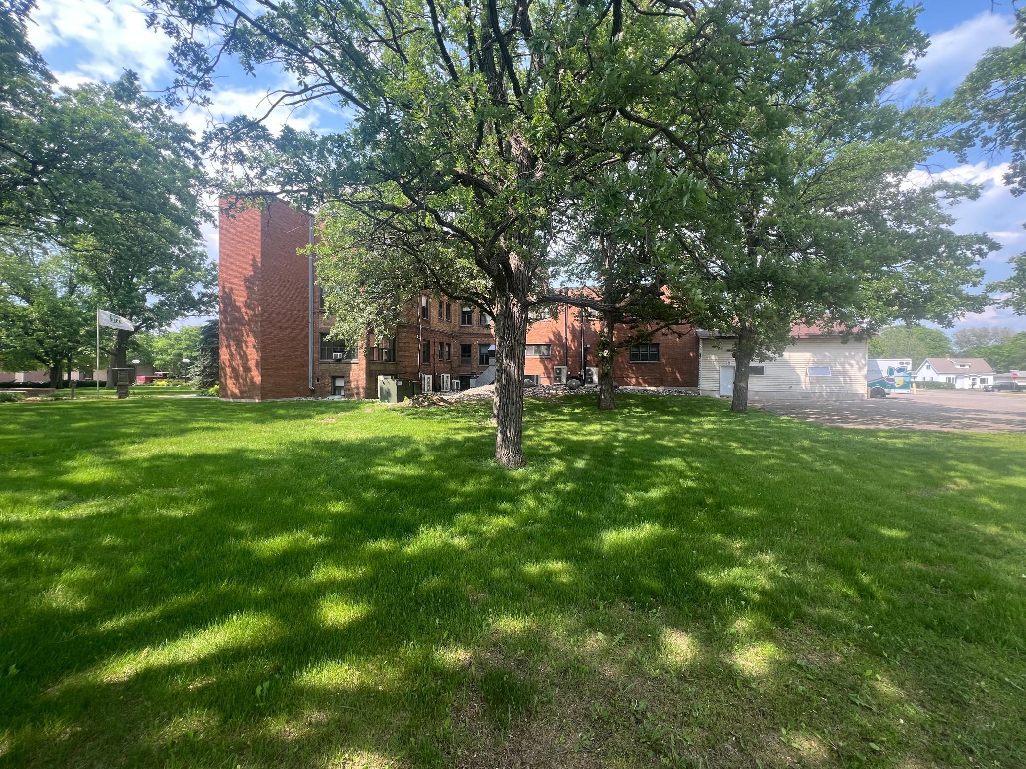 418 Jefferson Street Property Photo 4