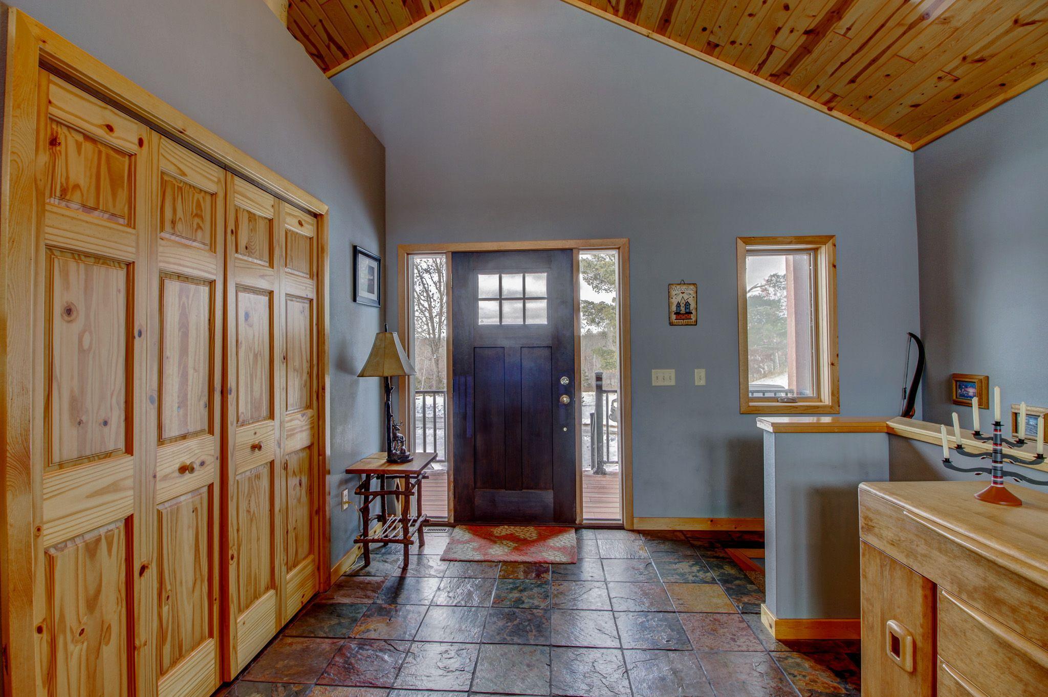 26109 Hidden Road Property Photo 5