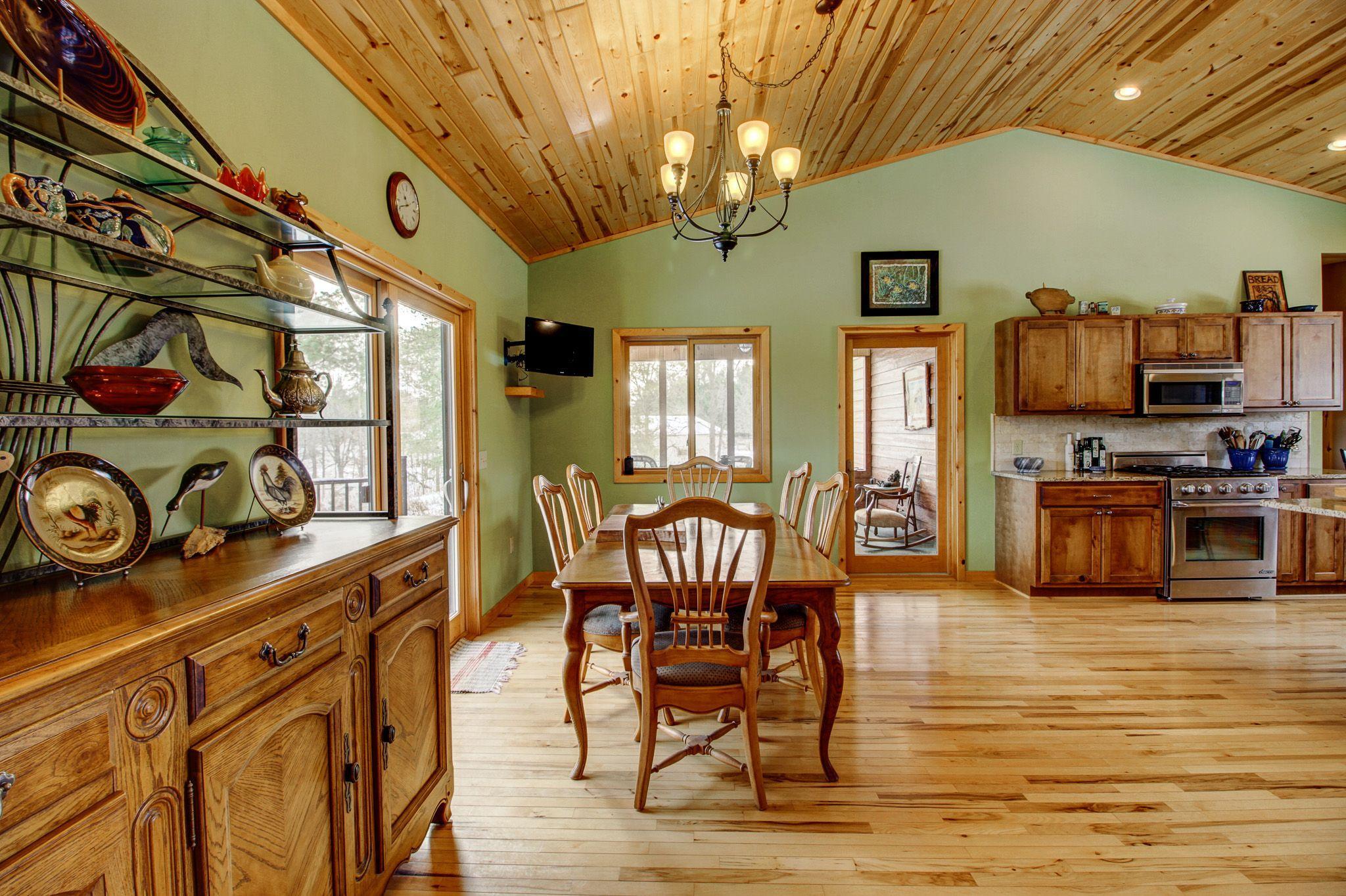 26109 Hidden Road Property Photo 13